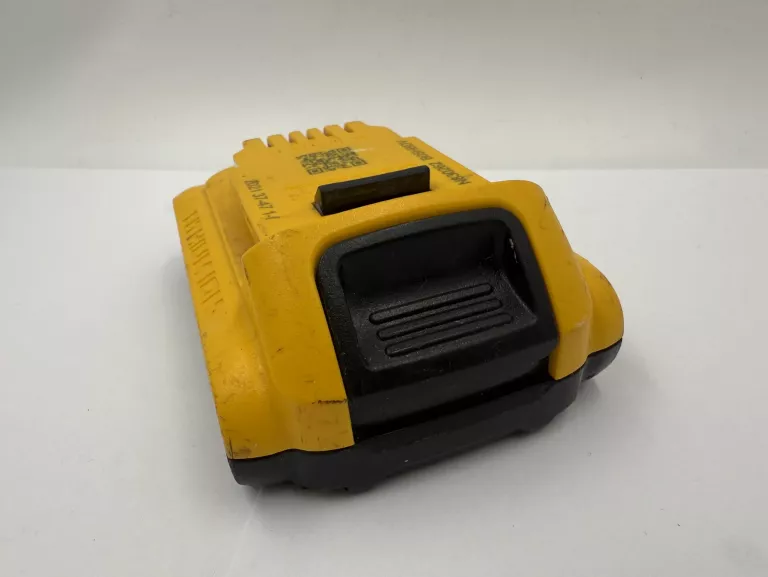 akumulator-dewalt-dcb183-20ah-18v-2021r-stan-11323-2