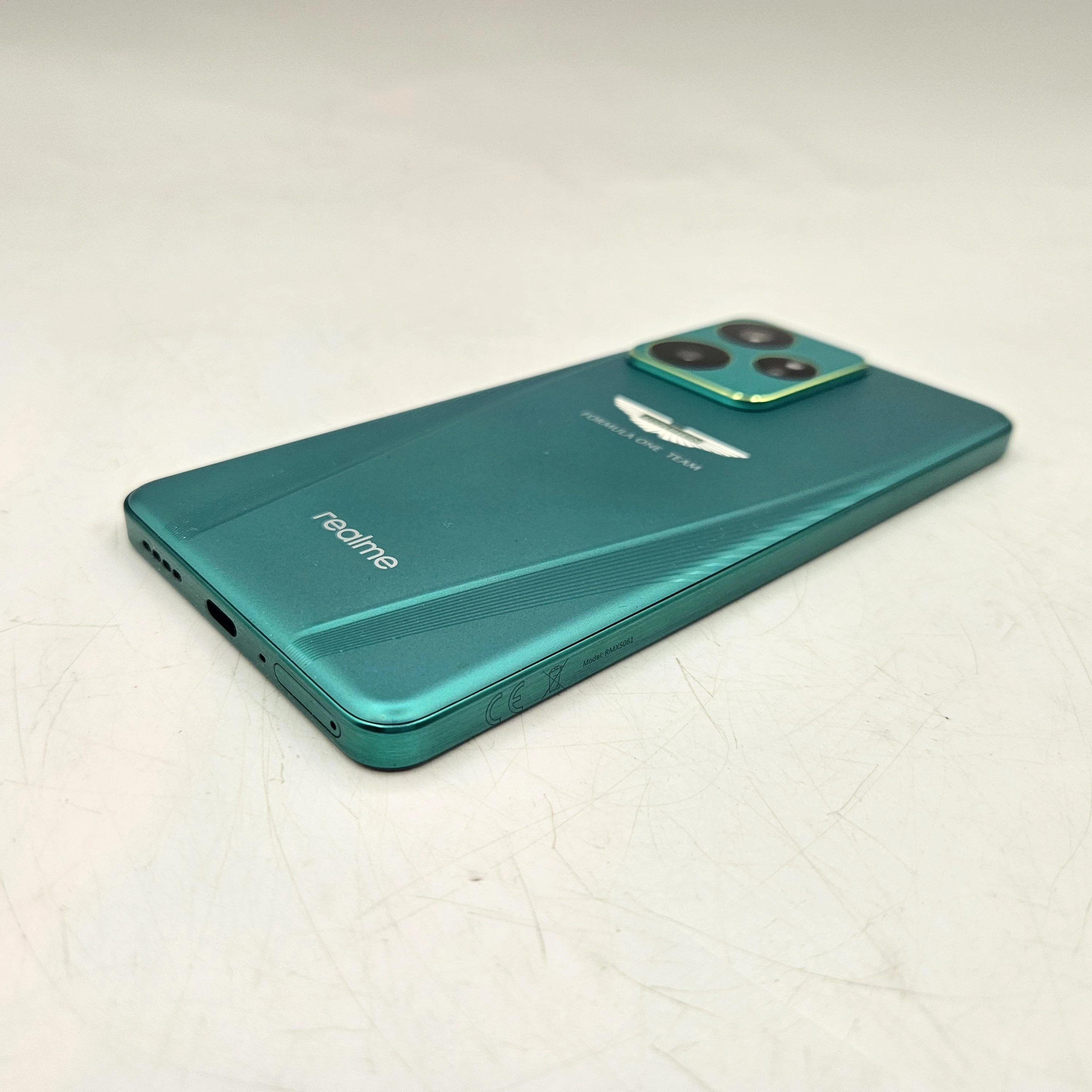 realme-gt-7-dream-edition-aston-martin-5g-16512gb-transmisja-danych-217-2048