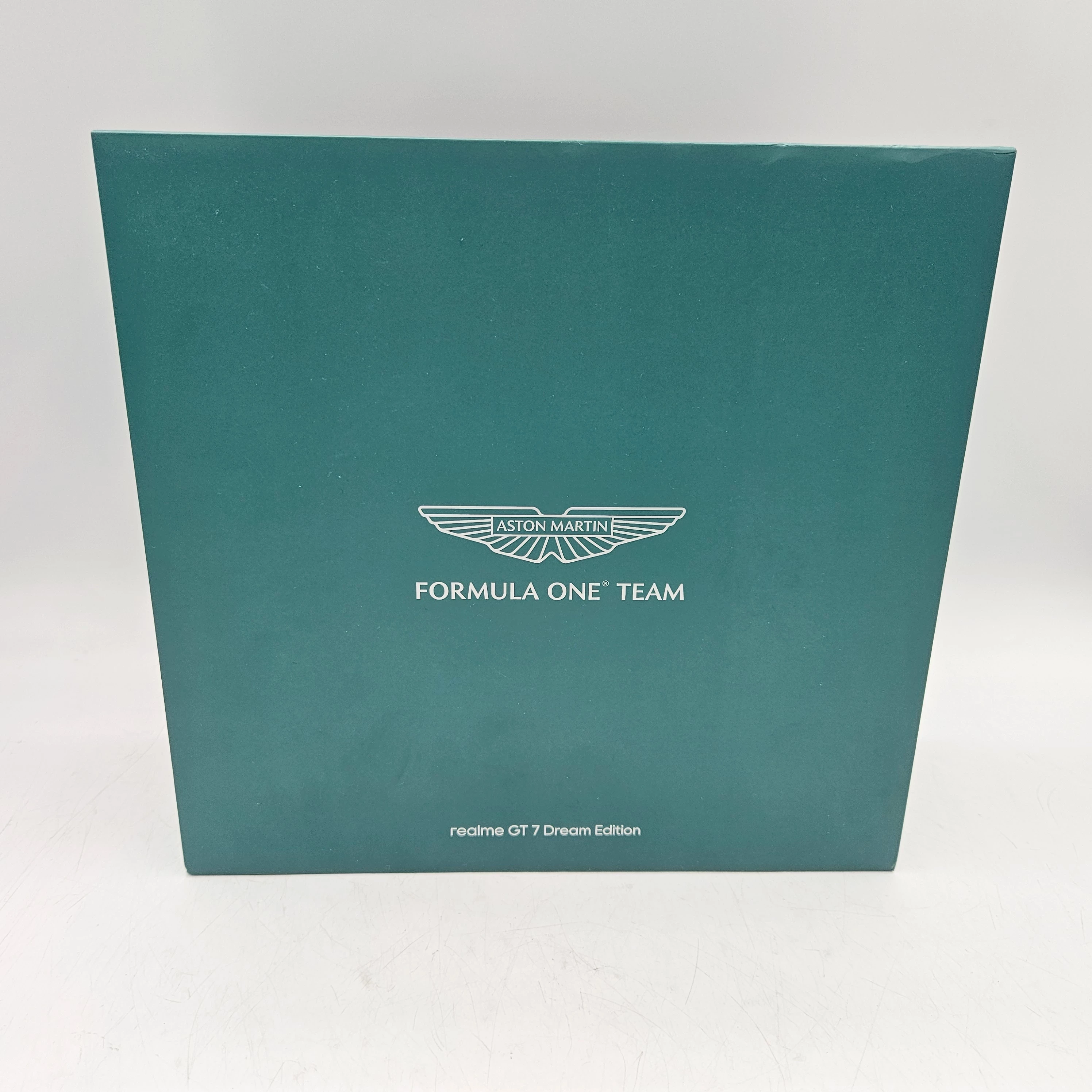 realme-gt-7-dream-edition-aston-martin-5g-16512gb-ean-gtin-6941764463585