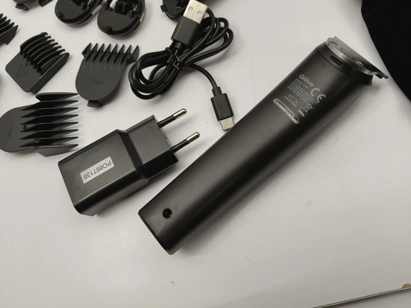 maszynka-qilive-trymer-czas-pracy-bezprzewodowej-1