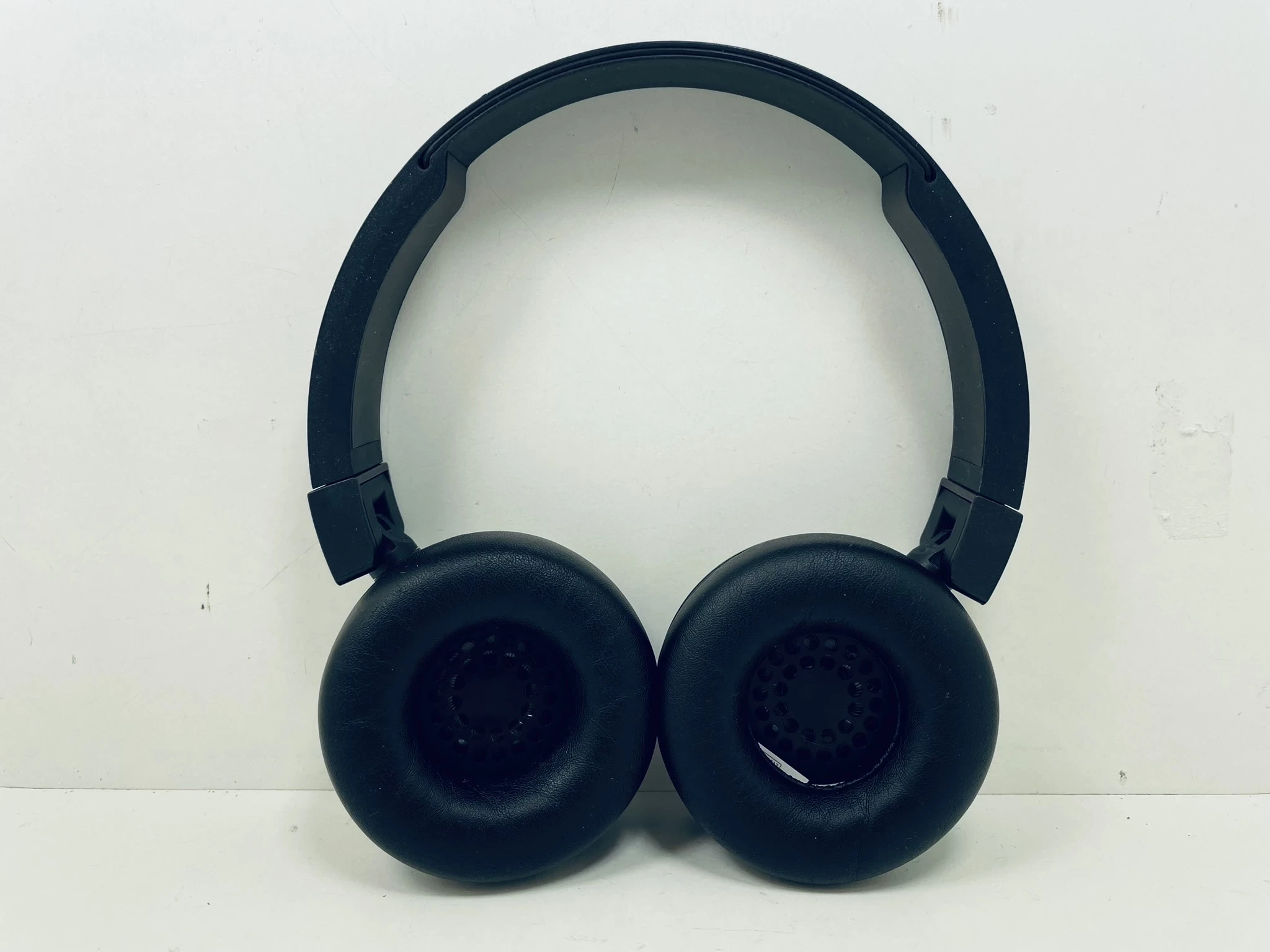 sluchawki-jbl-t450-bt-stan-11323-2