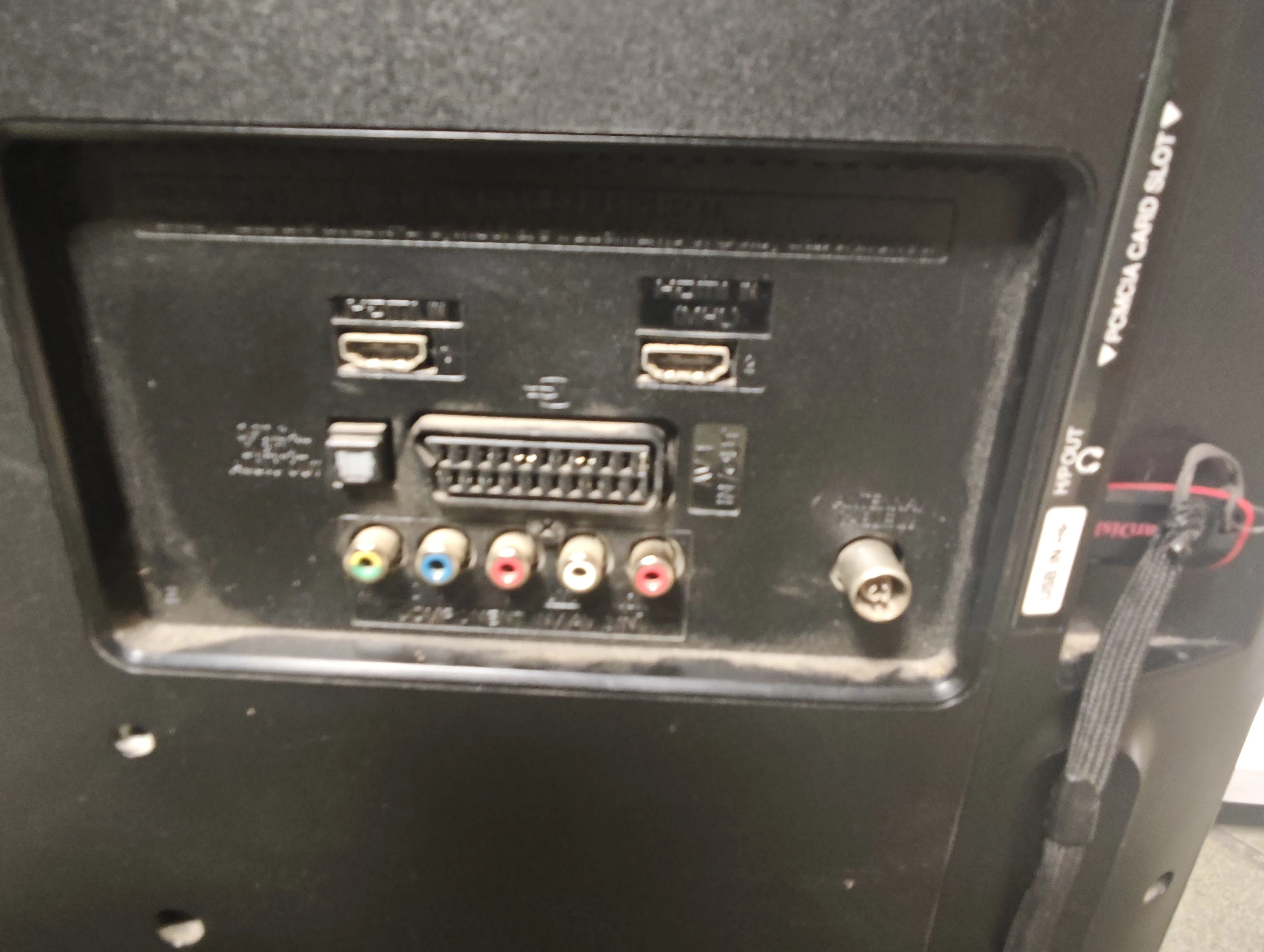 tv-lg-32lb561b-pilot-brak-podstawy-typ-telewizora-211486-250142