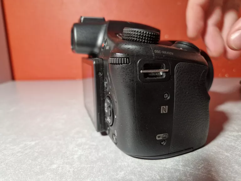 aparat-cyfrowy-sony-dsc-hx400v-bateria-ladowarka-torba-rozdzielczosc-2040