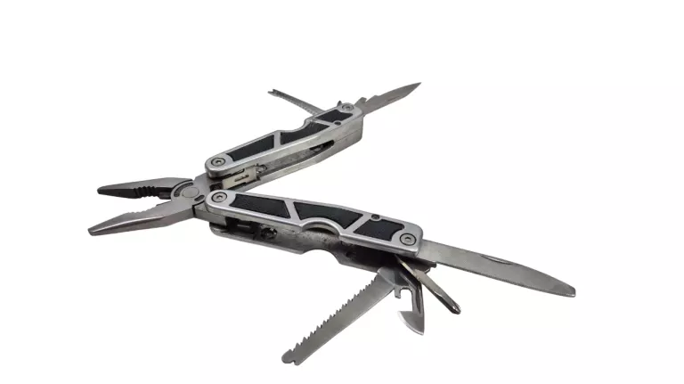 narzedzie-wielofunkcyjne-z-latarka-survivor-czarny-toszecka-331-gliwice-g1