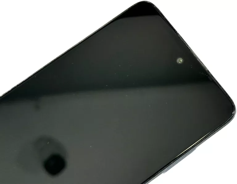 smartfon-motorola-moto-g62-5g-464gb-grafitowy-xt2223-1-przekatna-ekranu-650