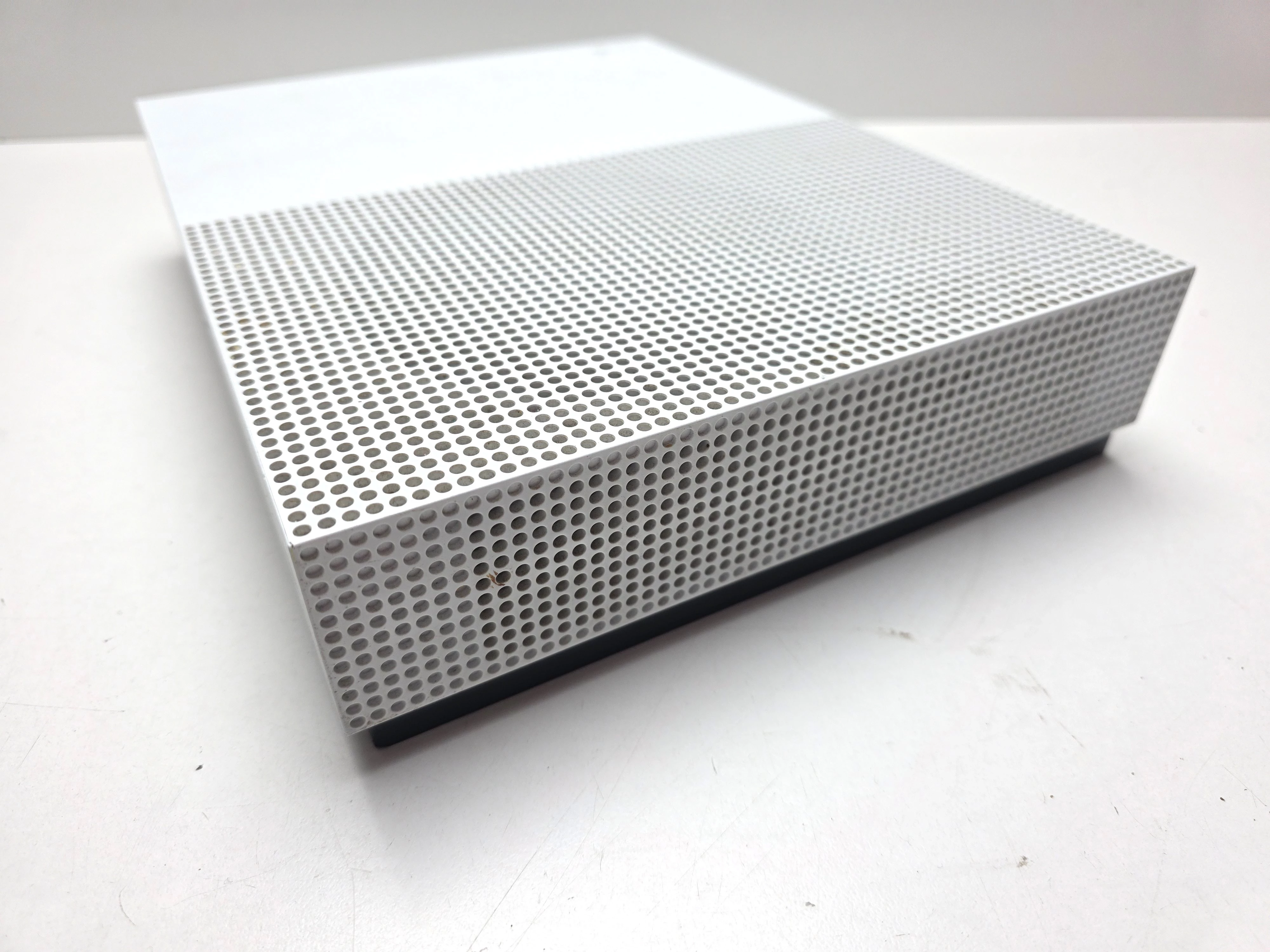 konsola-xbox-one-s-500-gb-pad-liczba-kontrolerow-w-zestawie-205994-225550