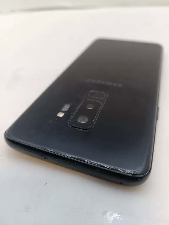 telefon-samsung-galaxy-s9-64gb-sam-system-operacyjny-4388-1