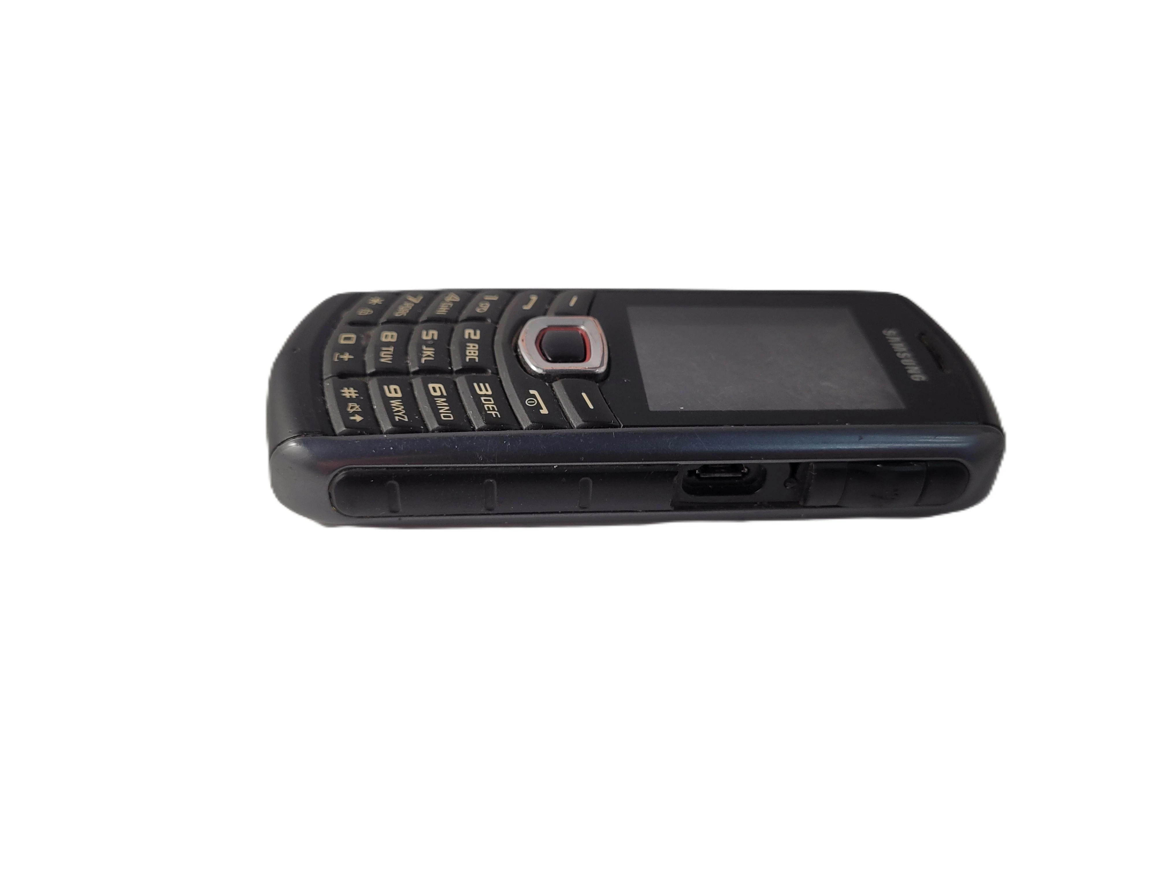 telefon-samsung-solid-b2710-bn-kod-producenta-gt-b2710ikaxeo