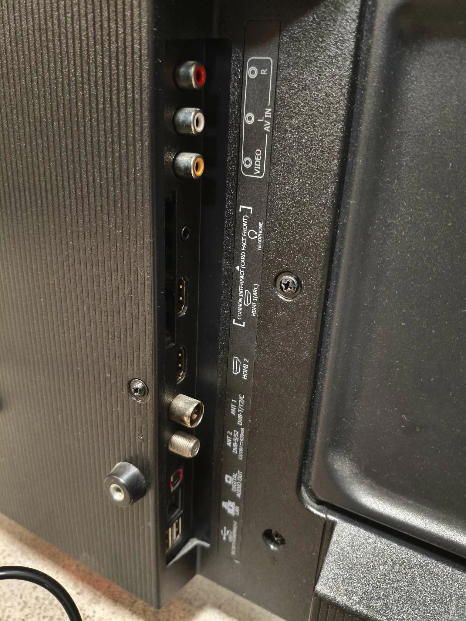 telewizor-hisense-32a4bgpilot-przekatna-ekranu-cale-3200