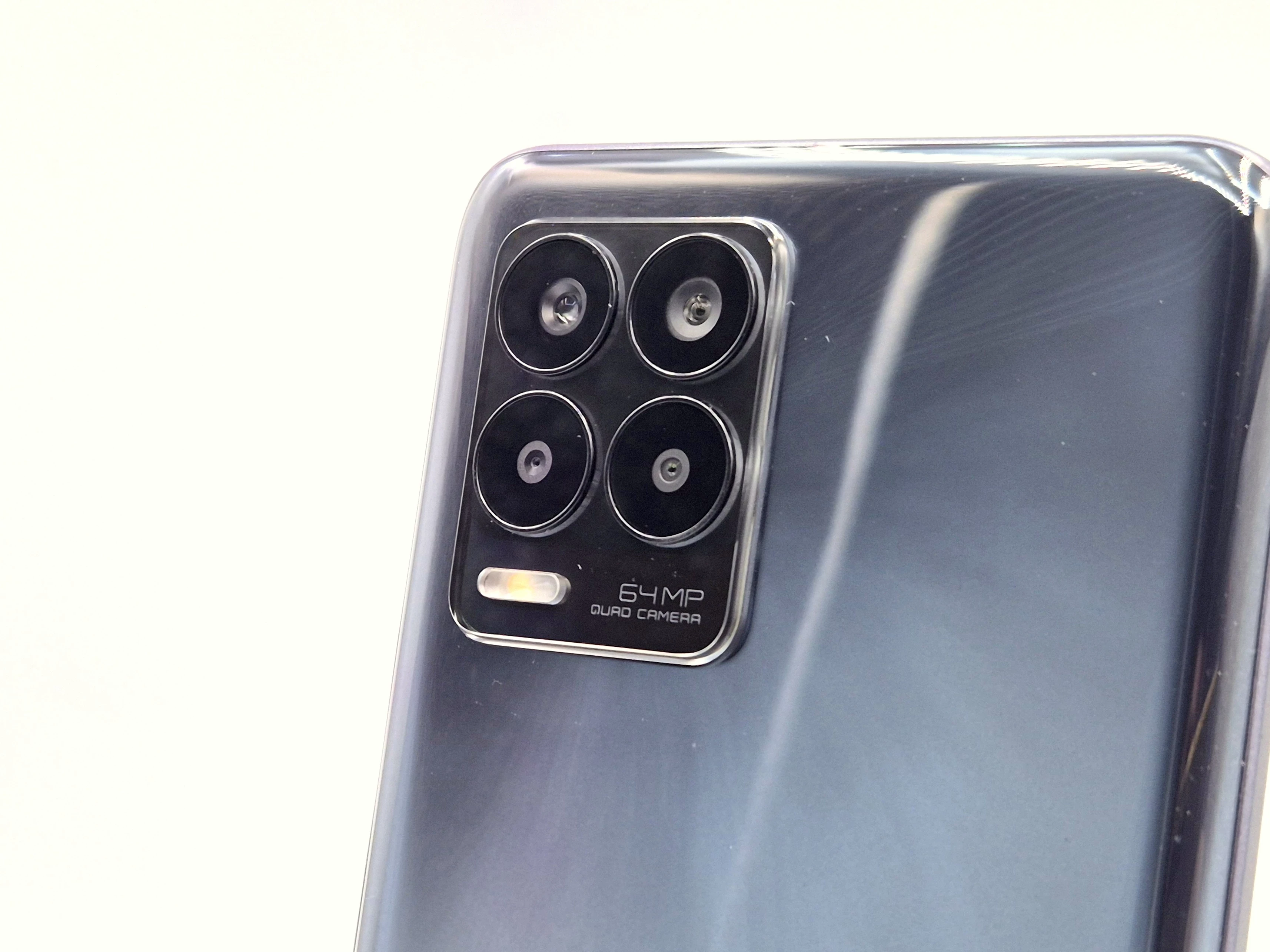 realme-8-4glte-464gb-czarny-stan-11323-2