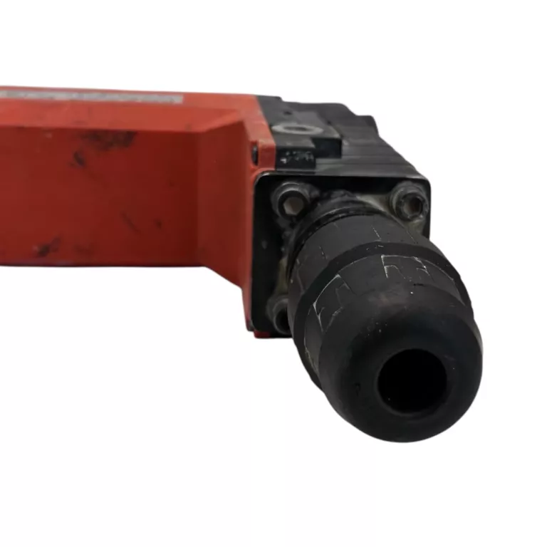 mlot-udarowy-yato-yt-82133-energia-udaru-1500