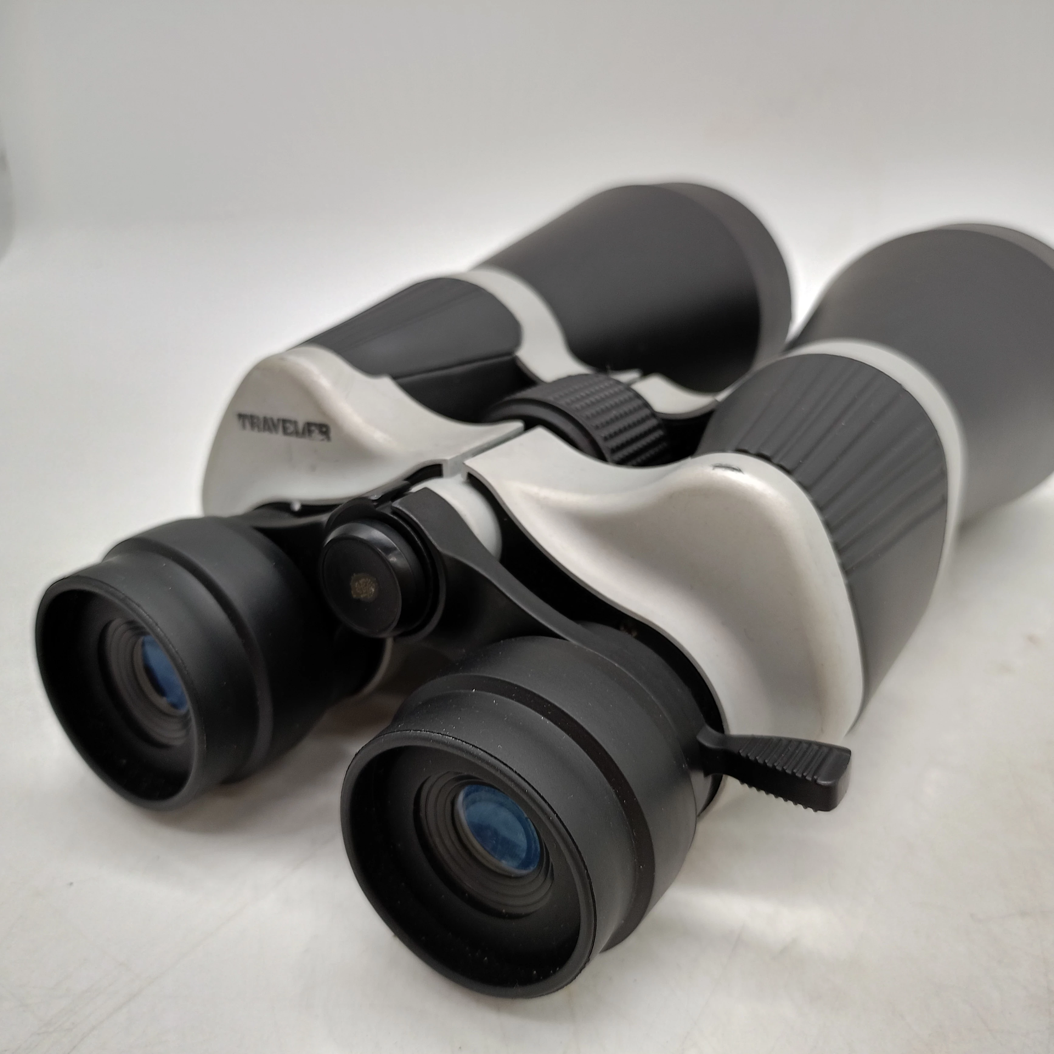 lornetka-traveller-10-30x60-z-zoomem-kod-producenta-opt-10-029392