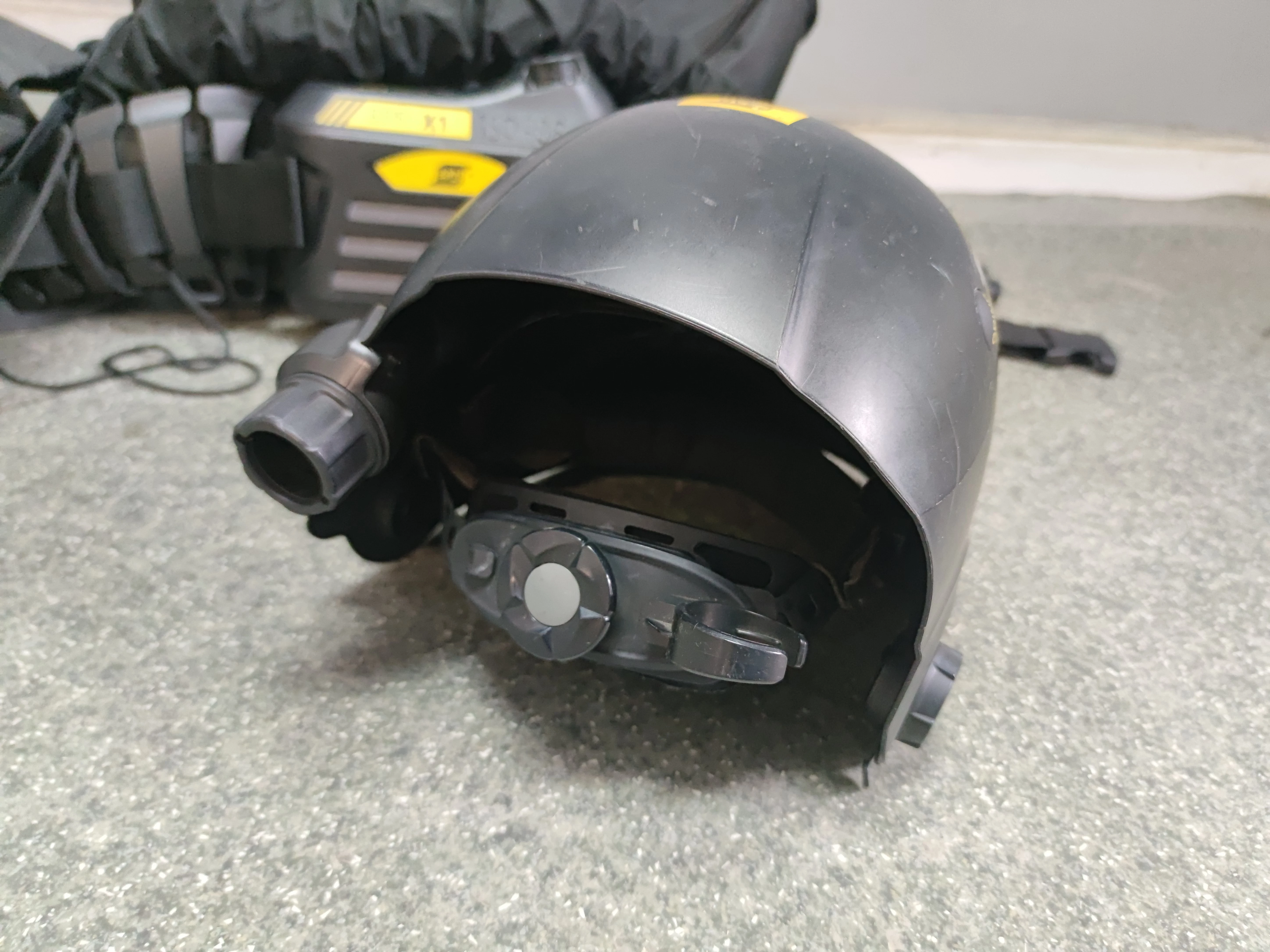 przylbica-spawalnicza-esab-sentinel-a60-air-model-a60-air