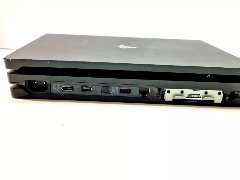 konsola-sony-ps4-pro-1tb-cuh-7016b-pad-gry-w-zestawie-205998-225574