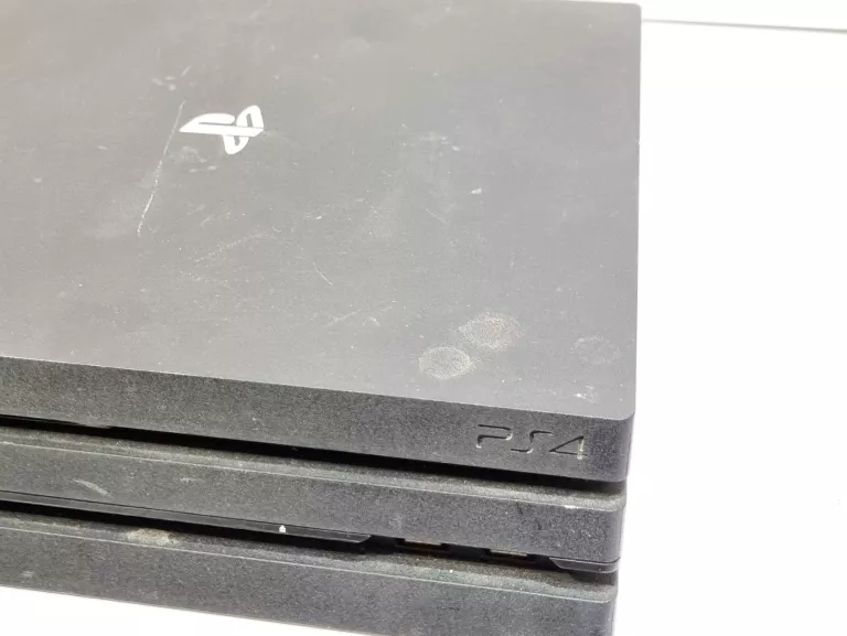 konsola-sony-ps4-pro-1tb-cuh-7016b-pad-wersja-130590-3