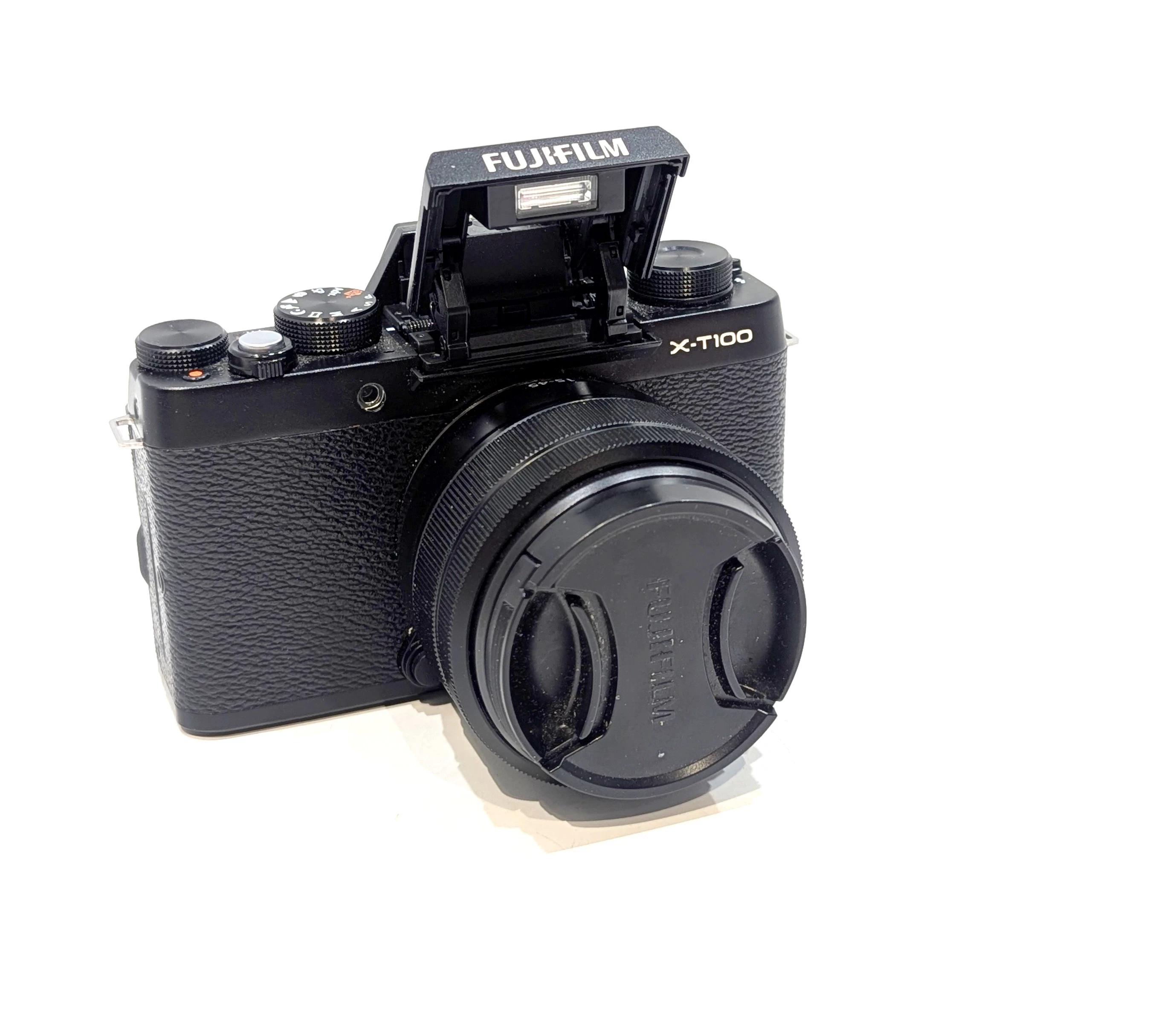 aparat-fujifilm-x-t100-z-obiektywem-15-45-przekatna-ekranu-300