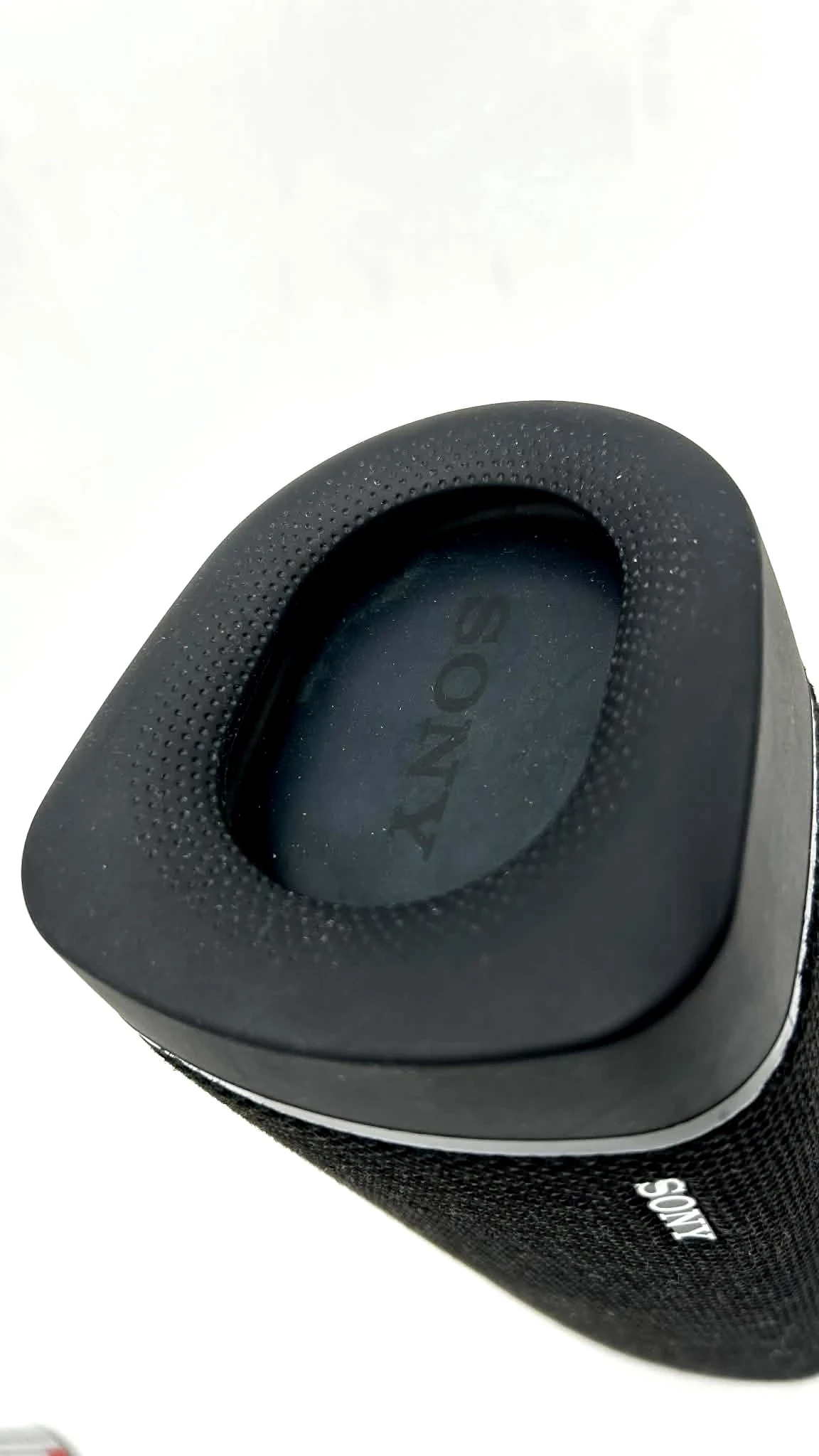 glosnik-sony-srs-xb33-moc-3000