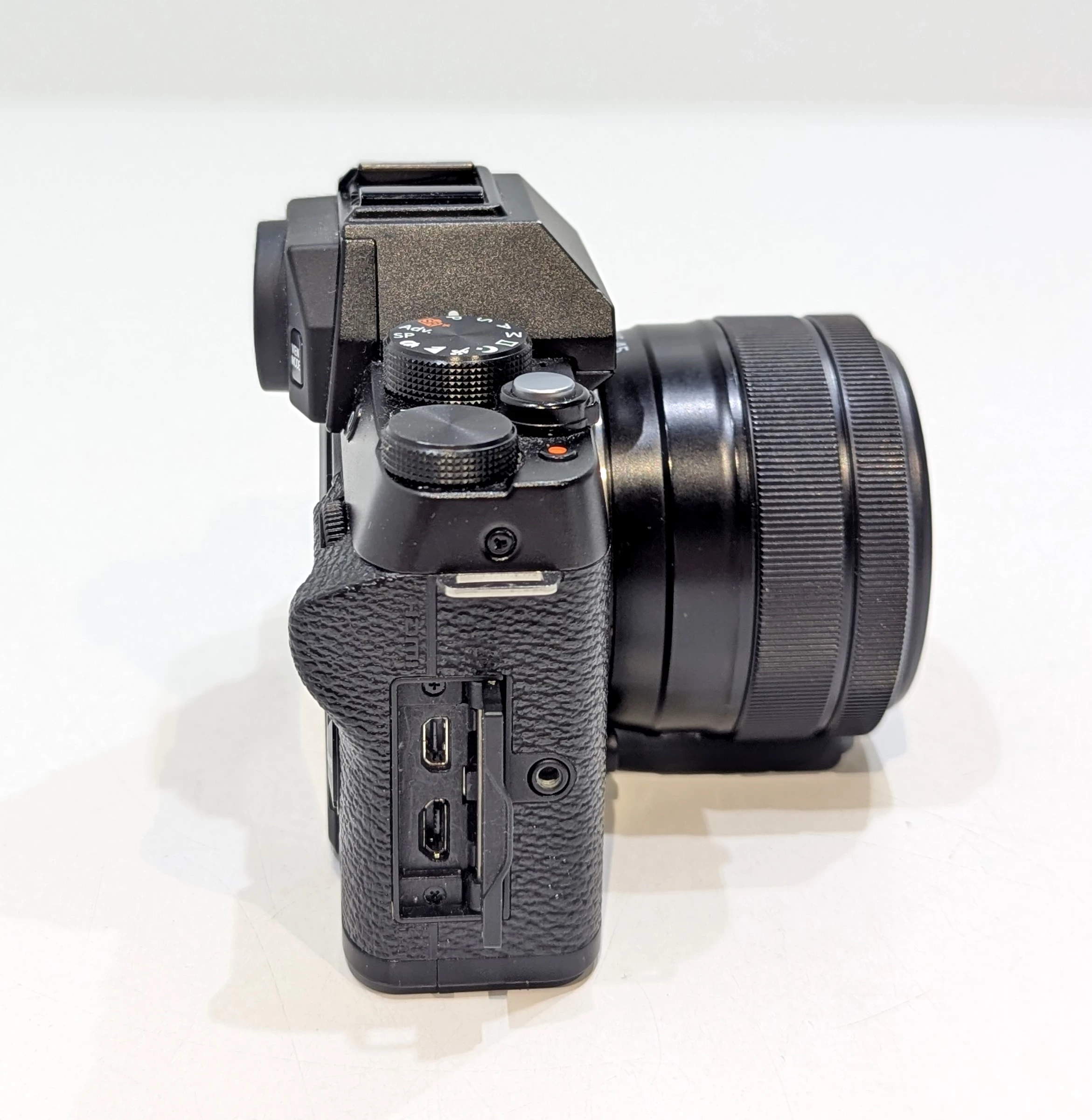 aparat-fujifilm-x-t100-z-obiektywem-15-45-rozdzielczosc-1630