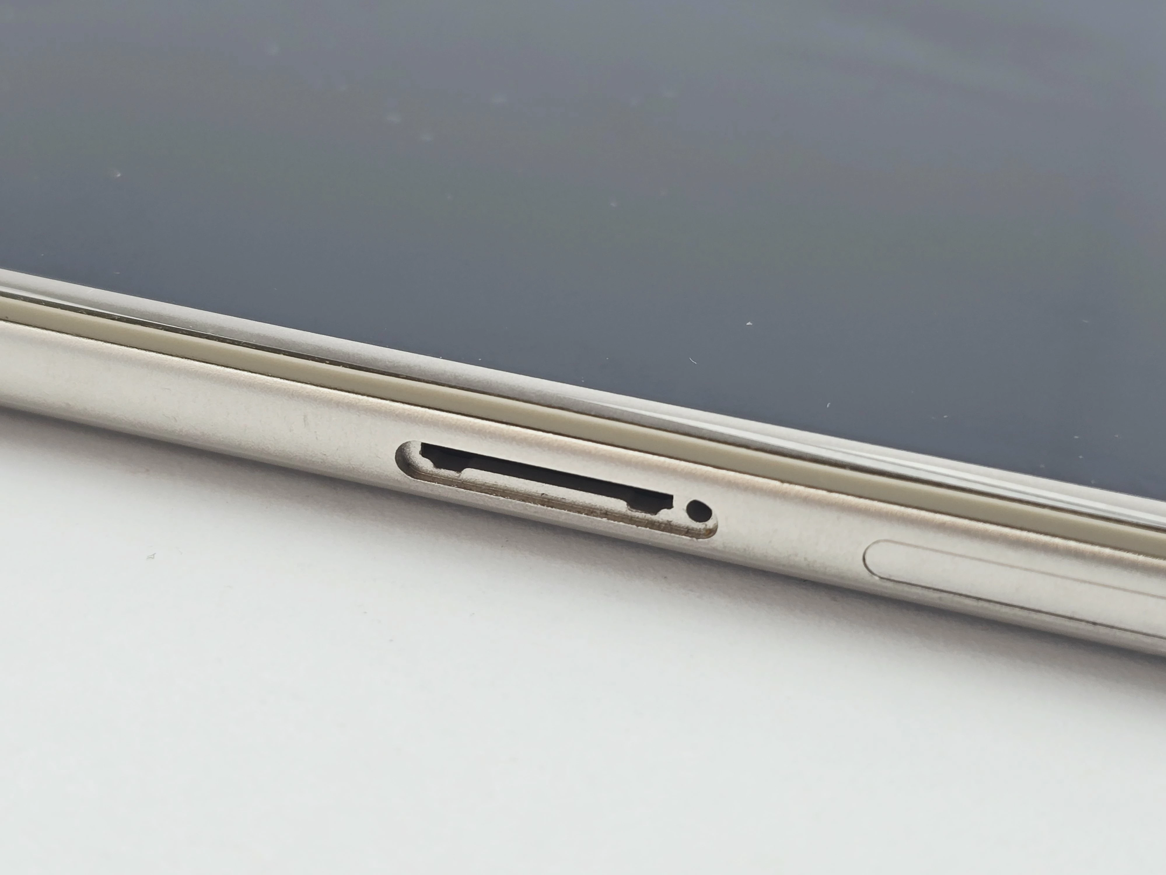 samsung-j3-2017-16gb-1-ramka-sim-typ-202685-212929