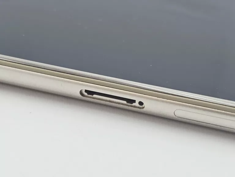 samsung-j3-2017-16gb-1-ramka-sim-typ-202685-212929