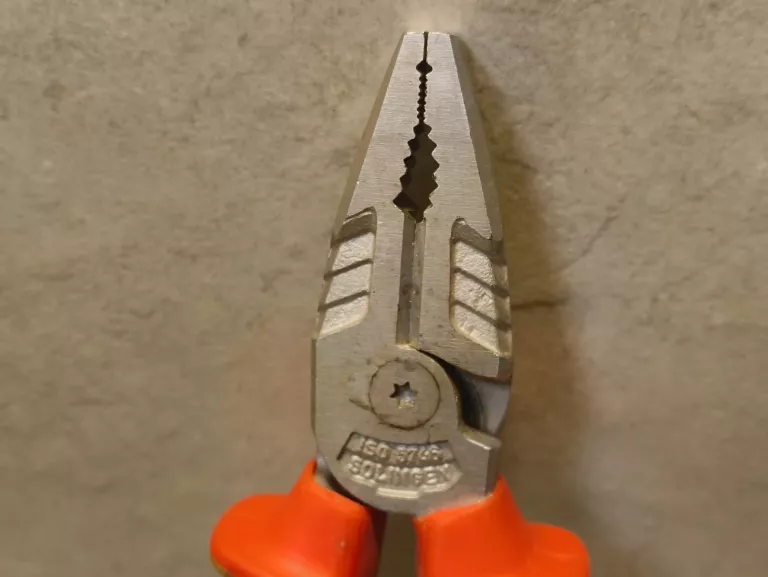 szczypce-uniwersalne-solingen-nws-109-49-205-ean-gtin-4003758409381