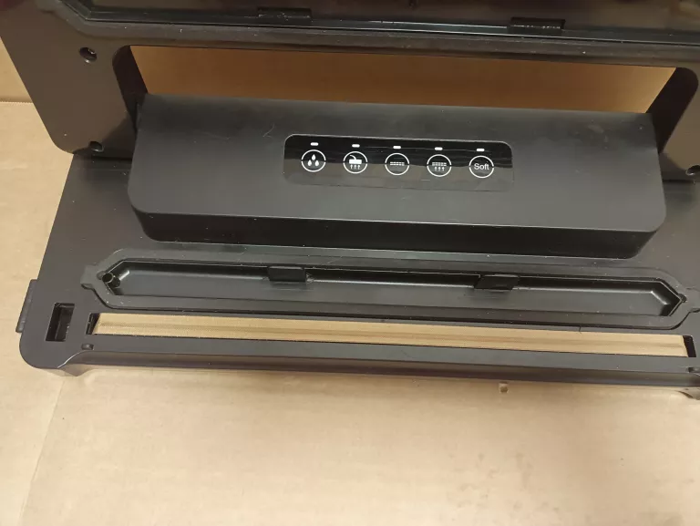 zgrzewarka-prozniowa-pakowarka-do-zywnosci-silvercrest-stan-11323-2