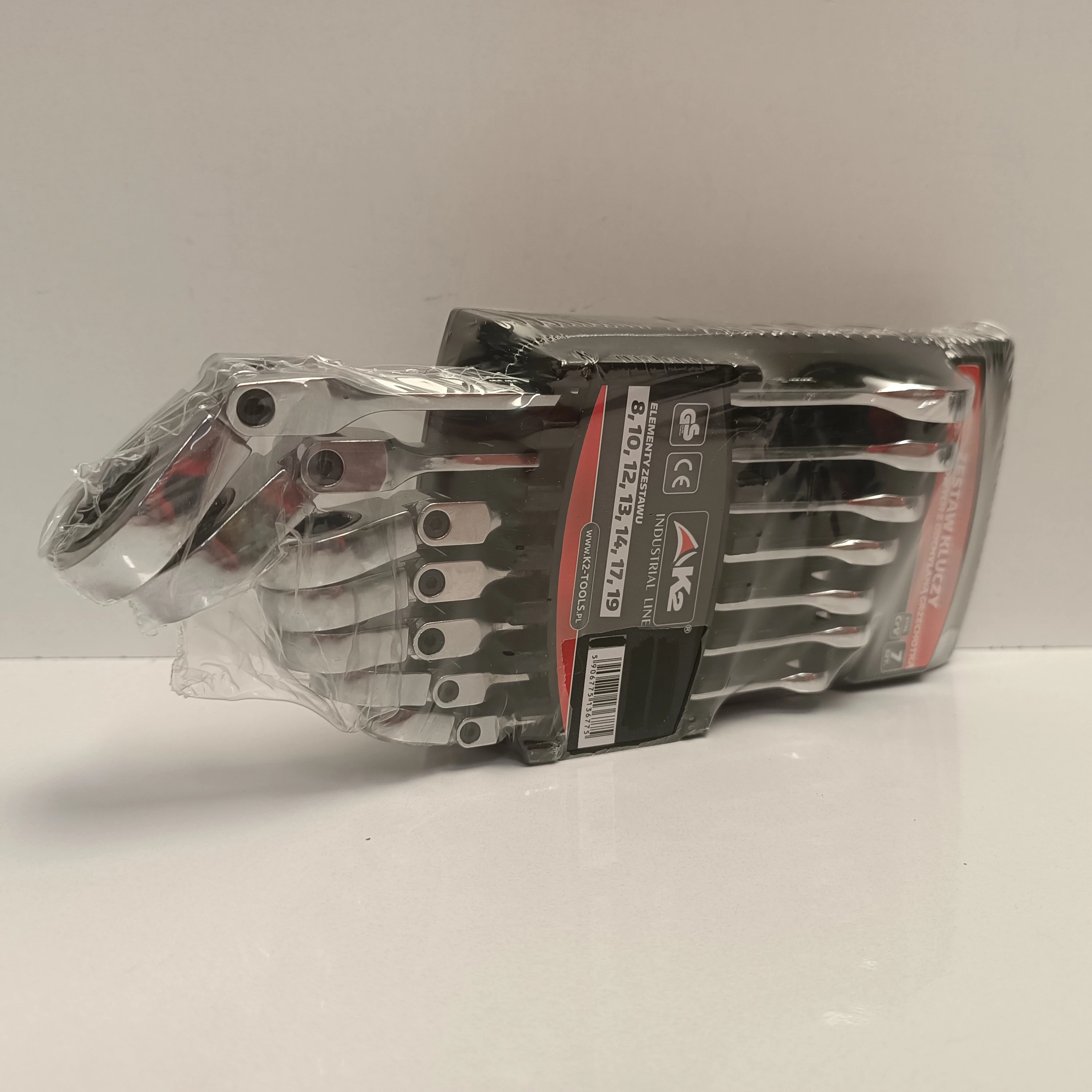 k2-zestaw-7-kluczy-z-odchylana-grzechotka-plaskie-ean-gtin-5906775136775