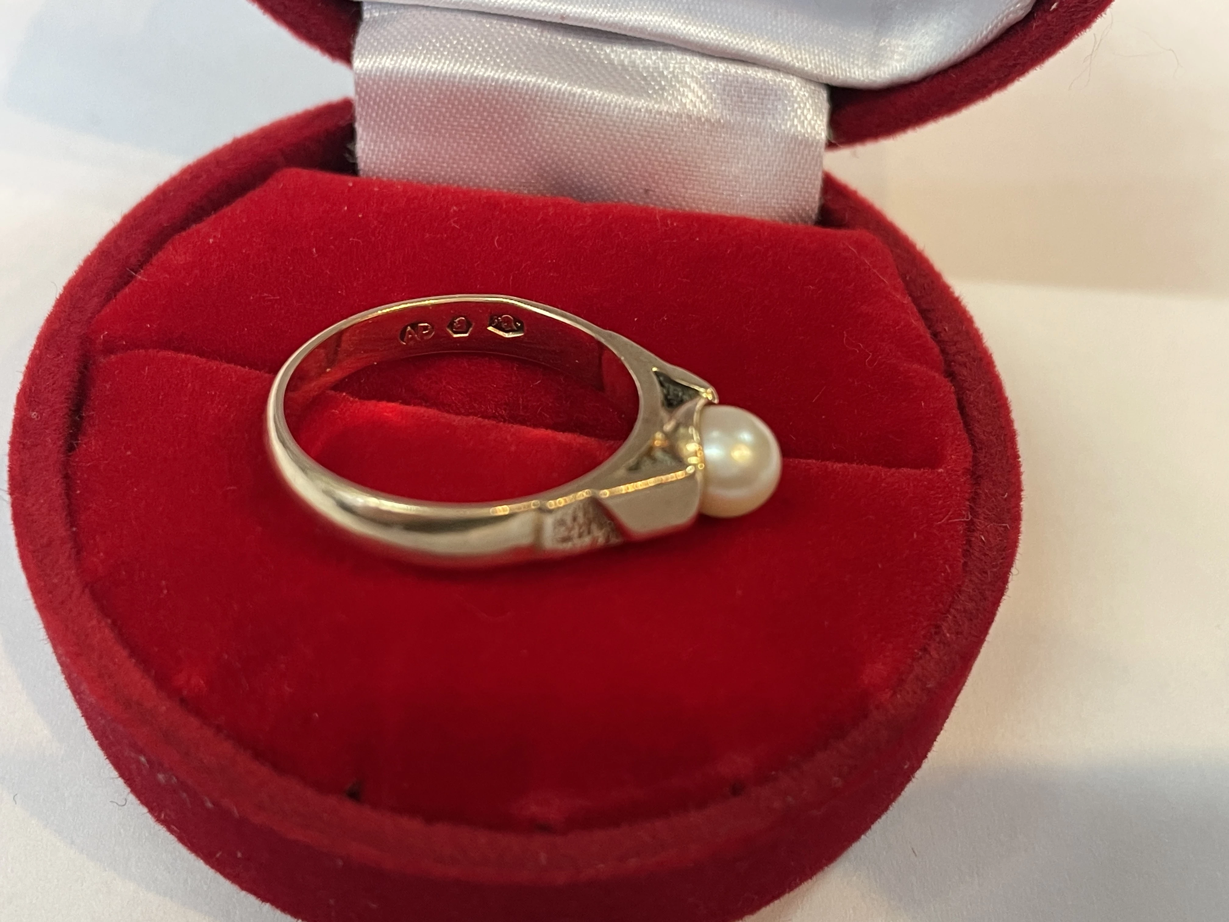 zloty-pierscionek-585-392g-r14-rozmiarsrednica-wew-mm-372-16