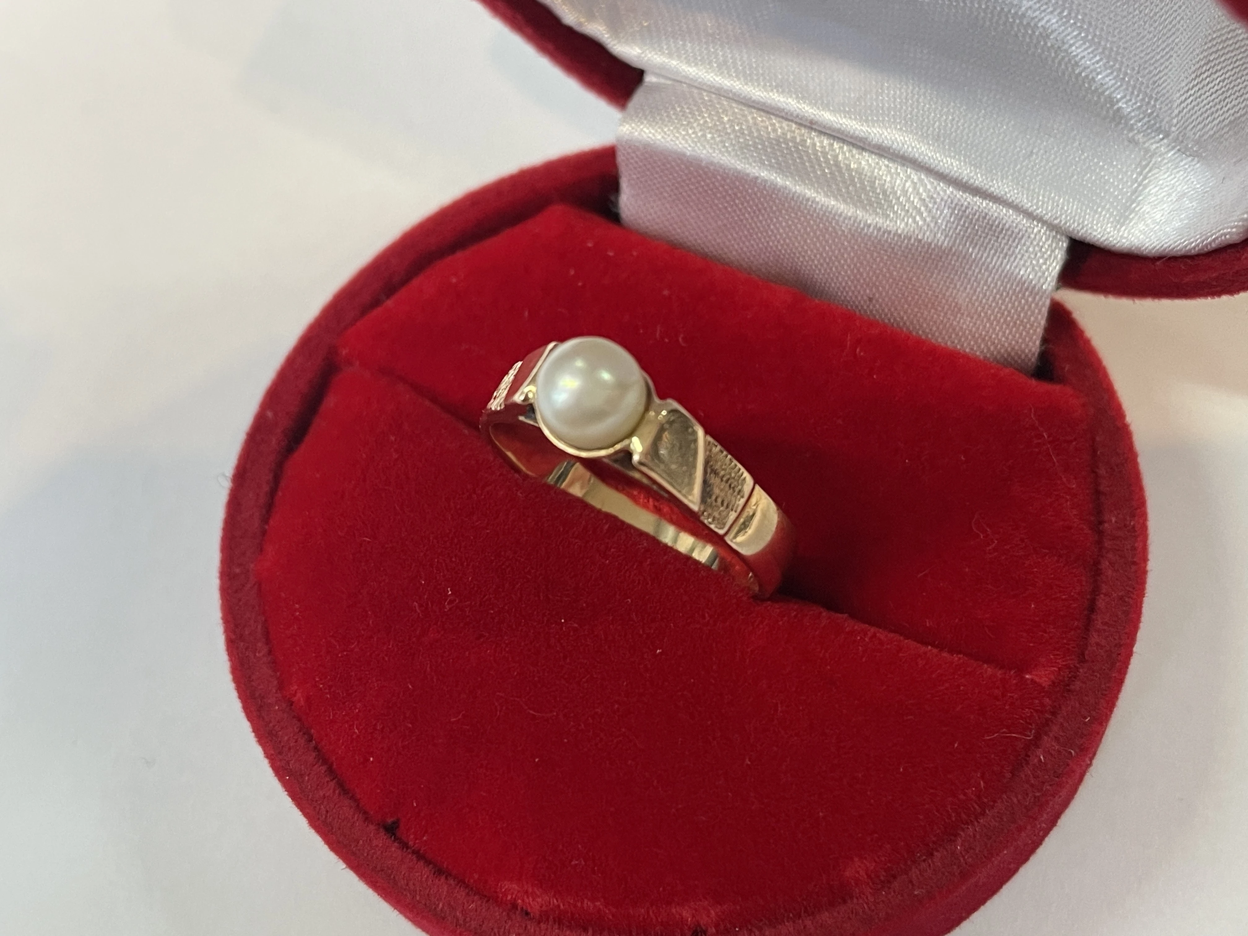 zloty-pierscionek-585-392g-r14-stan-11323-2