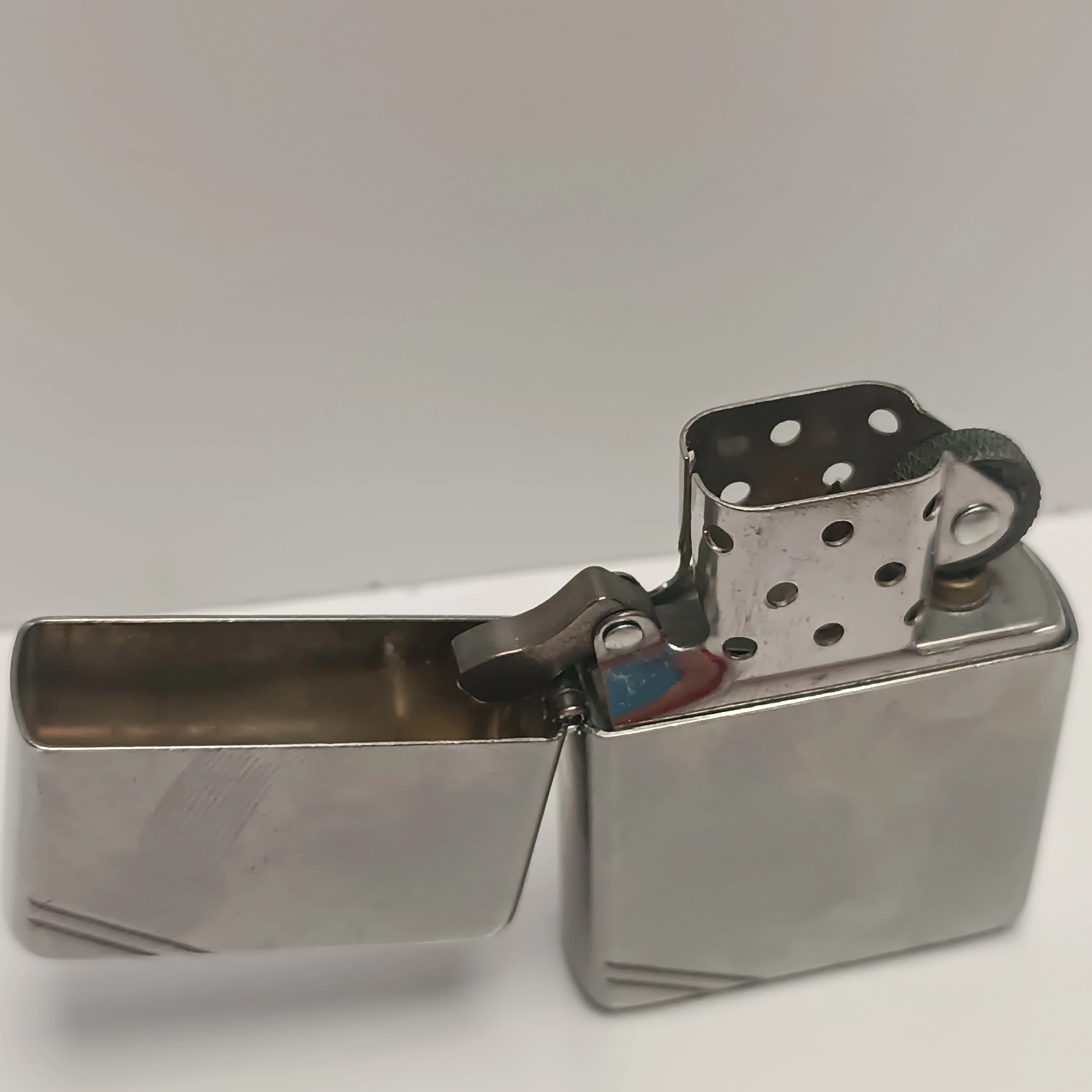 zapalniczka-zippo-267-vintage-street-chrome-rodzaj-4866-1