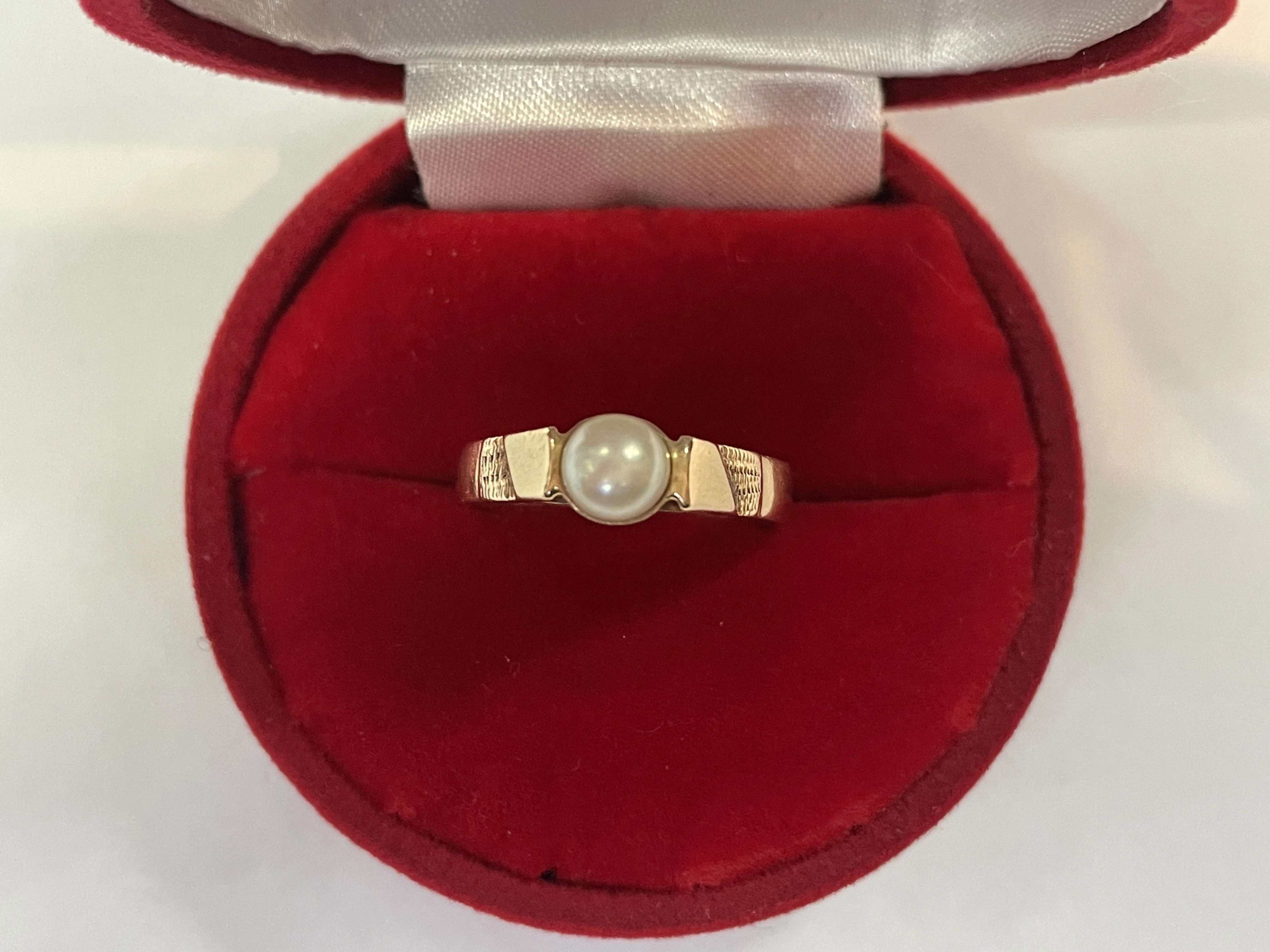 zloty-pierscionek-585-392g-r14-material-15835-2