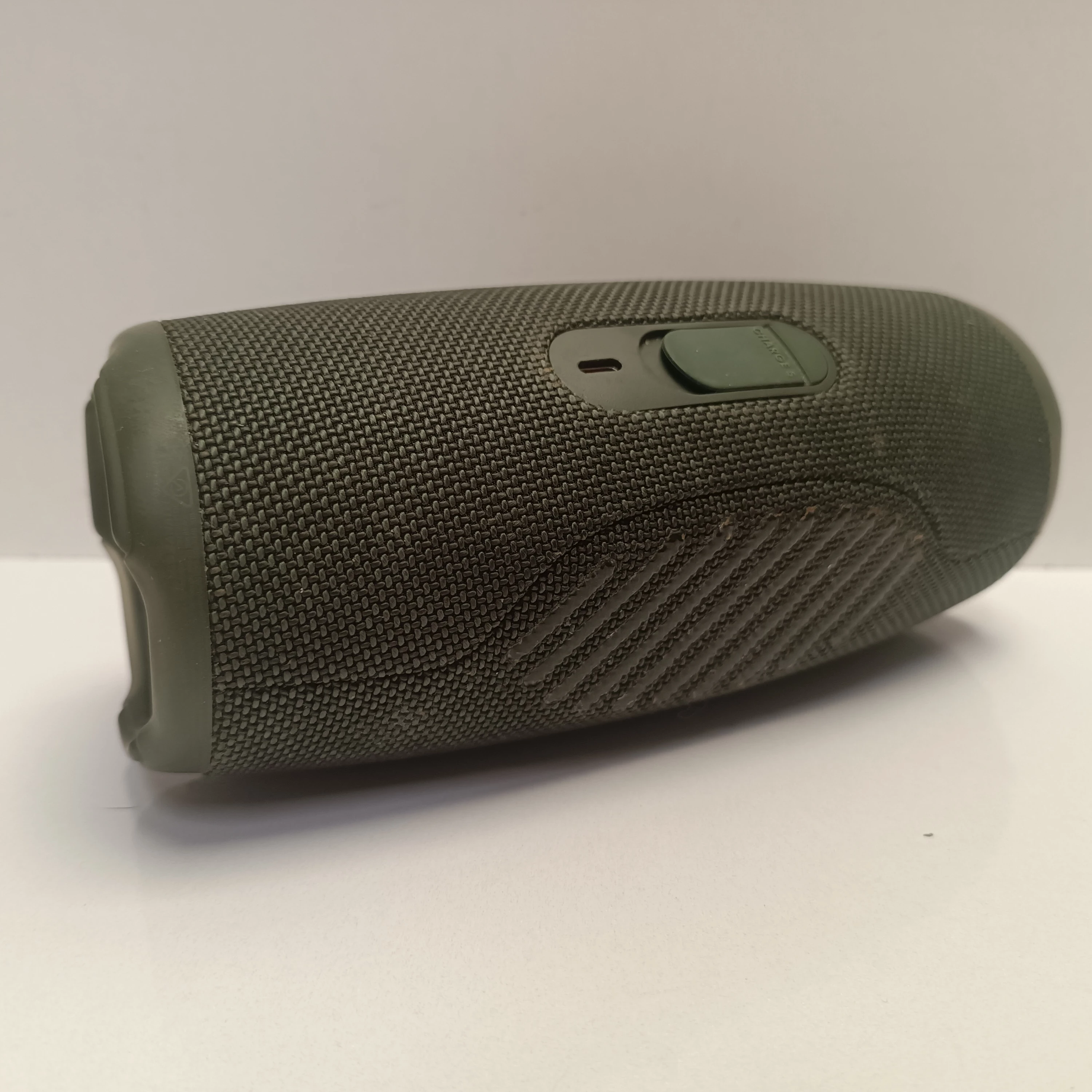 glosnik-jbl-charge-5-kolor-249512-1647421