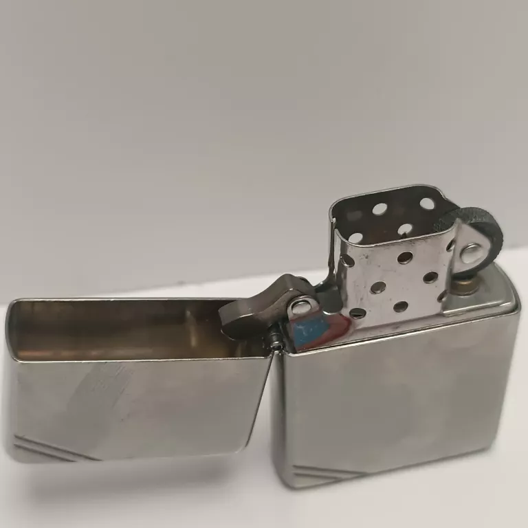zapalniczka-zippo-267-vintage-street-chrome-rodzaj-4866-1