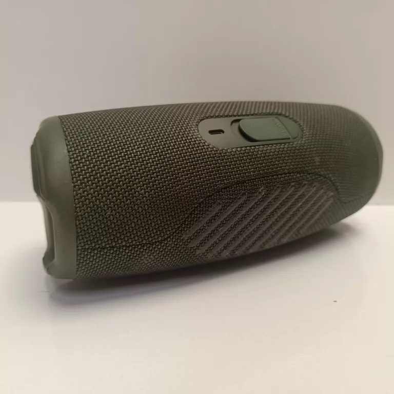 glosnik-jbl-charge-5-kolor-249512-1647421