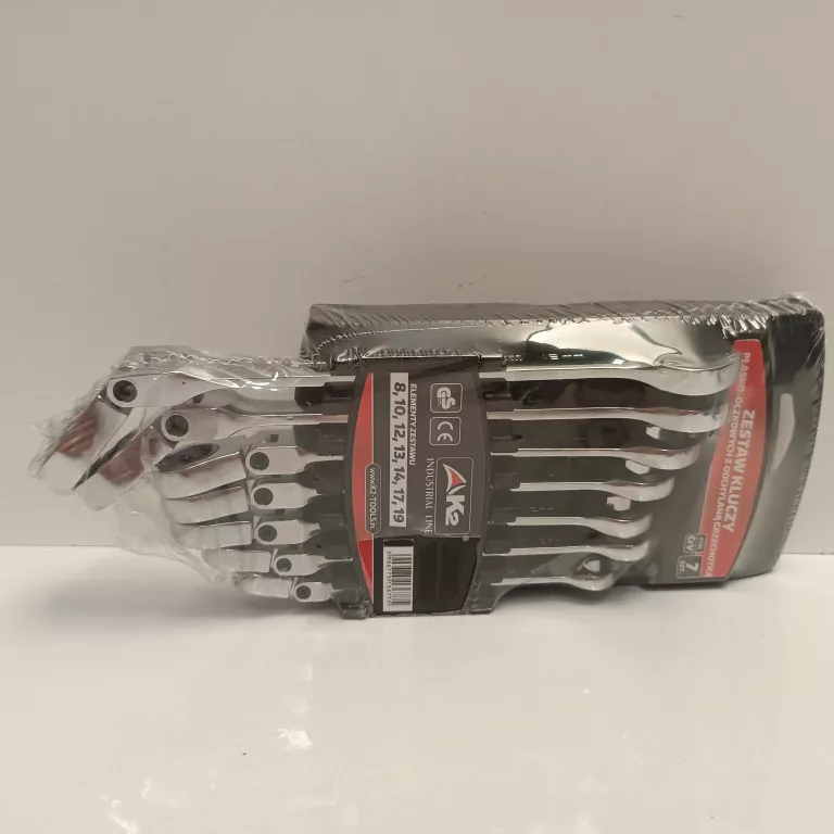 k2-zestaw-7-kluczy-z-odchylana-grzechotka-plaskie-osiedle-teatralne-3u15-krakow