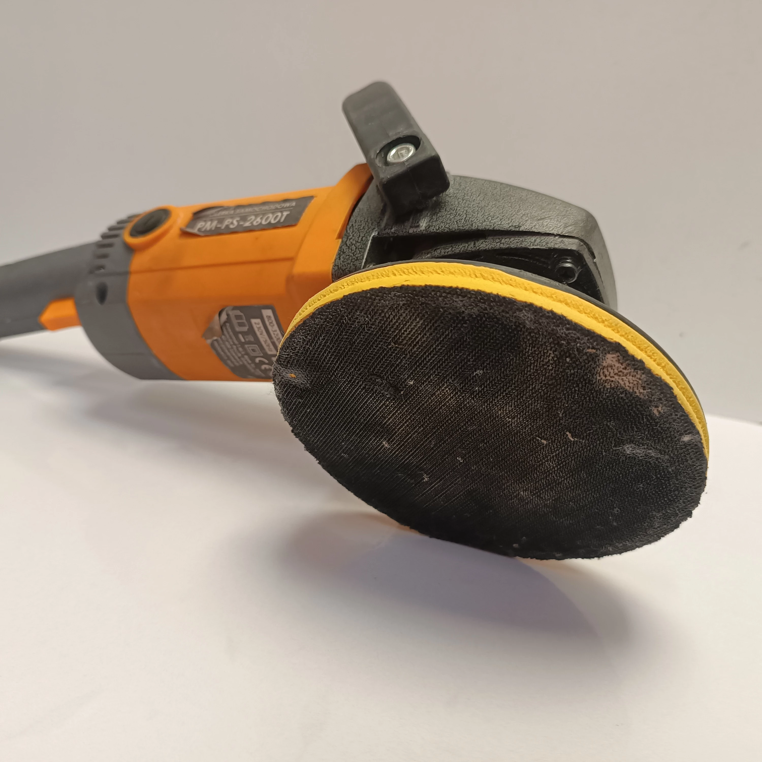 polerka-samochodowa-powermat-pm-ps-2600t-srednica-tarczy-mm-130677-1