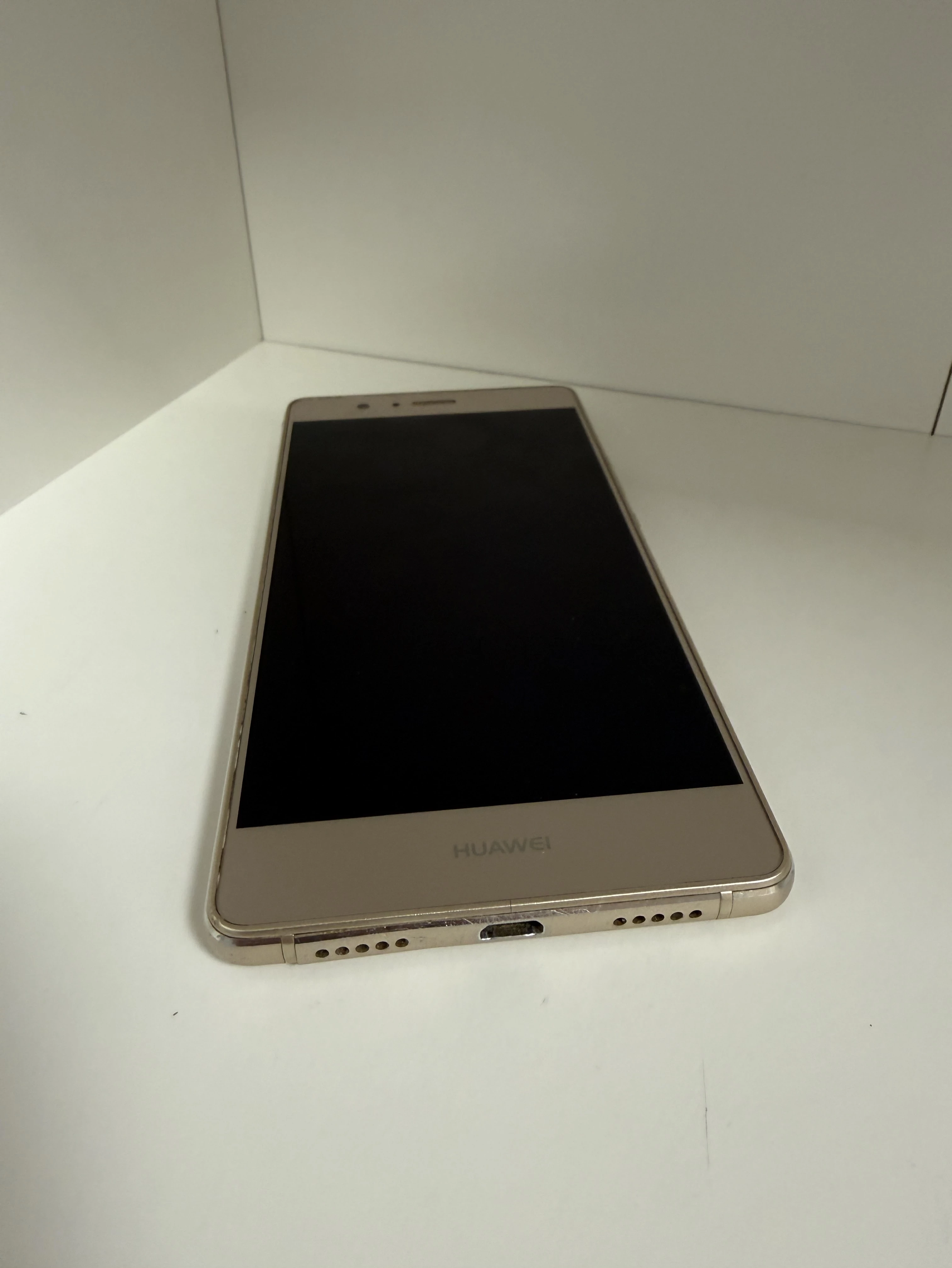 telefon-huawei-p9-lite-ean-gtin-6901443114504