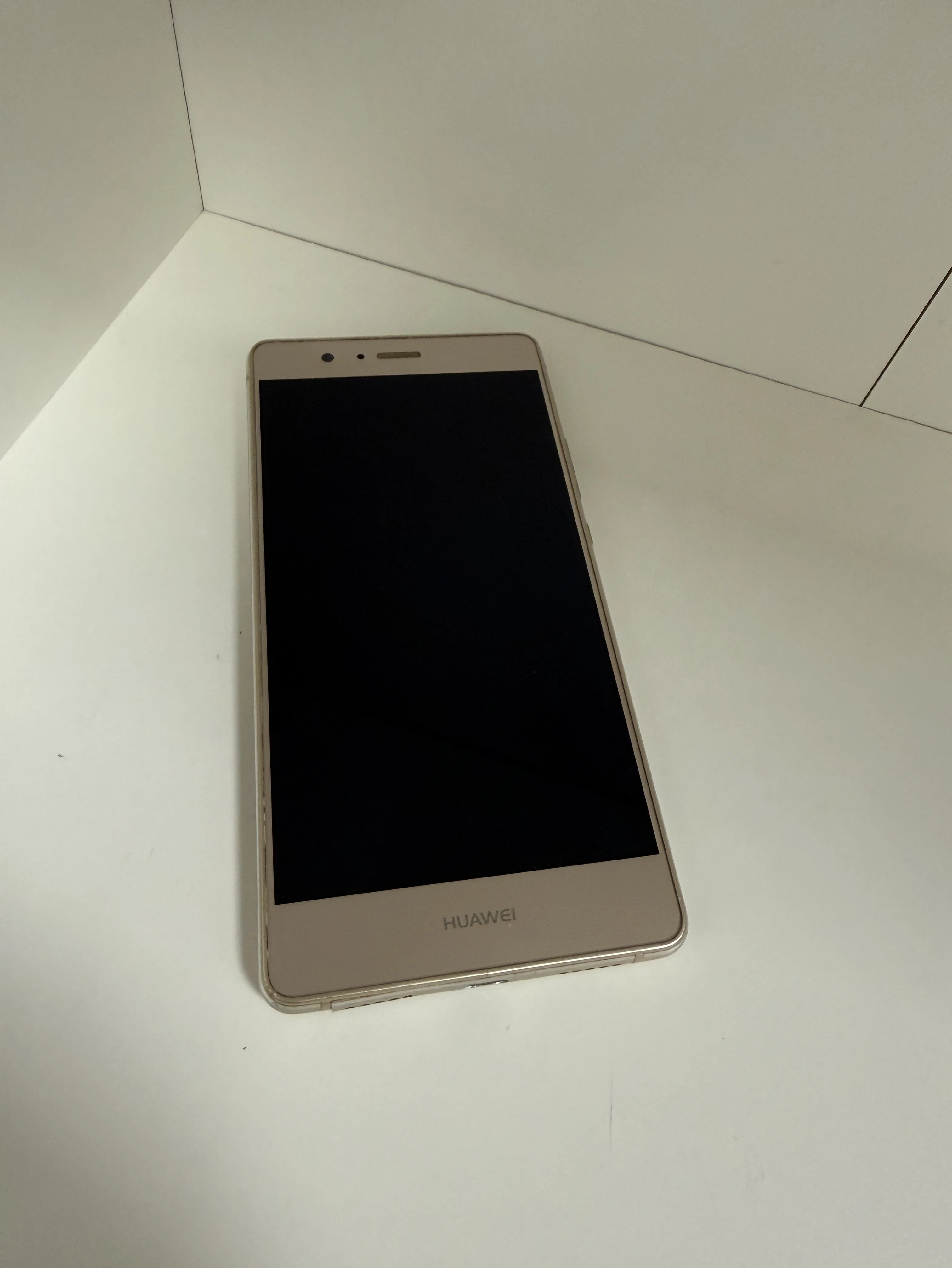 telefon-huawei-p9-lite-wierzynskiego-20-legnica