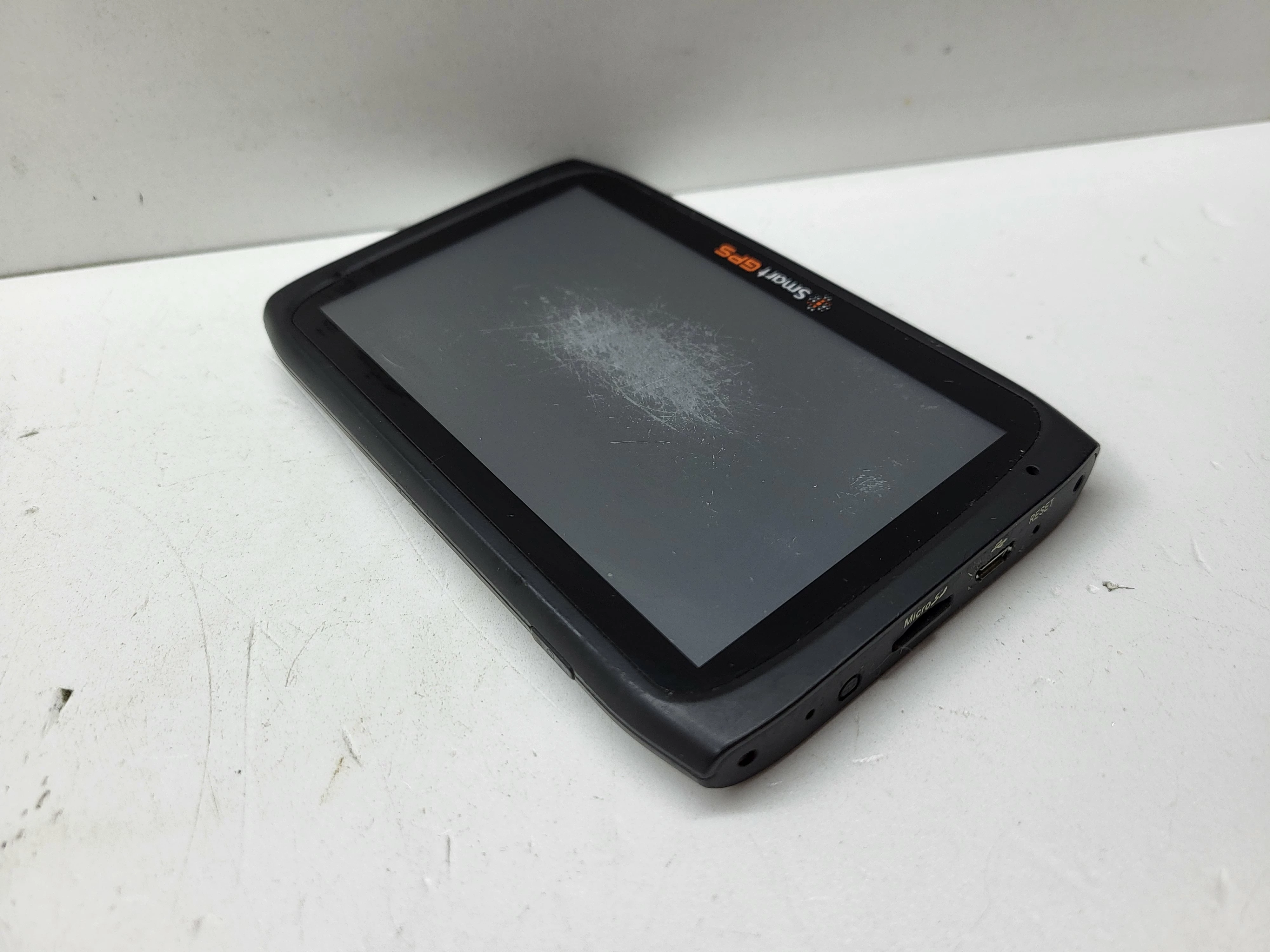 nawigacja-samochodowa-smartgps-sg720-waga-produktu-z-opakowaniem-jednostkowym-0180