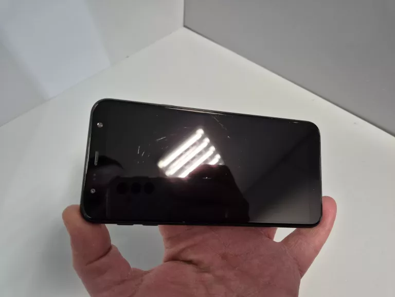 samsung-galaxy-j4-232gb-wbudowana-pamiec-202869-214197