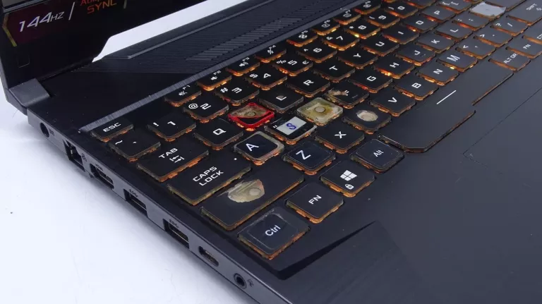 laptop-asus-tuf-gaming-f15-fx506h-i5-11400h-16512gb-rtx-3050-przekatna-ekranu-1560