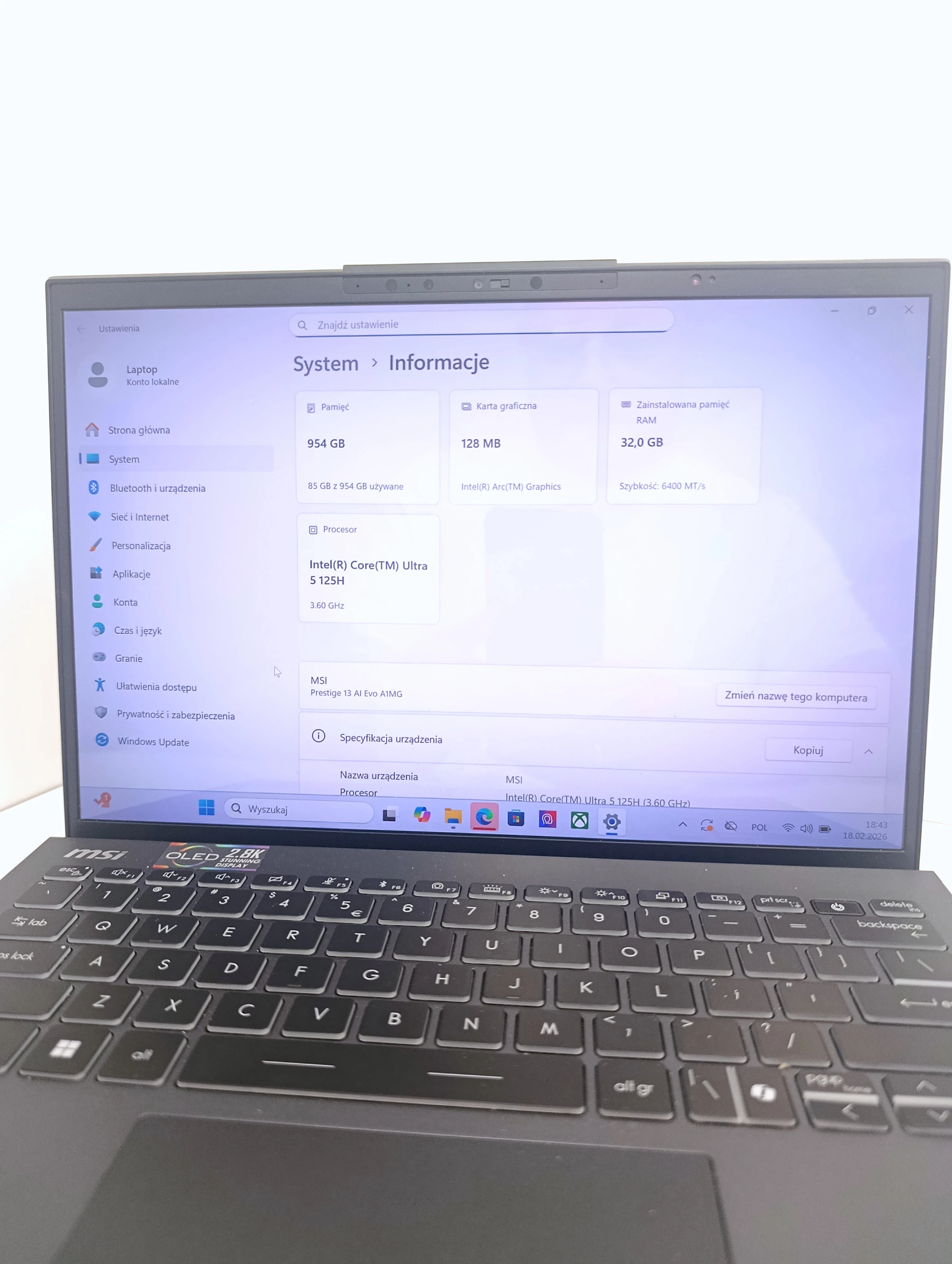 laptop-msi-prestige-13-ai-evo-13-intel-core-ultra-5-32-gb-1024-gb-przekatna-ekranu-1600