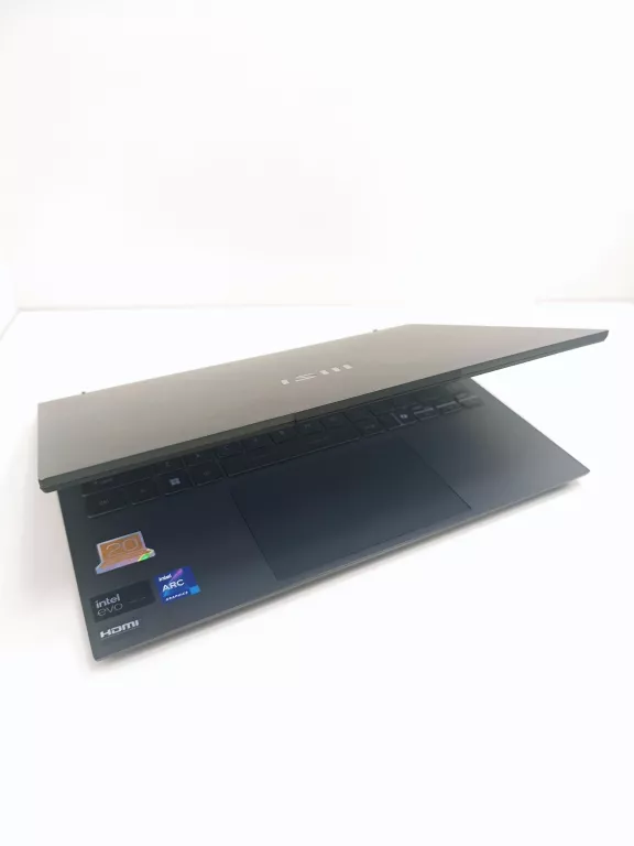 laptop-msi-prestige-13-ai-evo-13-intel-core-ultra-5-32-gb-1024-gb-liczba-rdzeni-procesora-4329-12