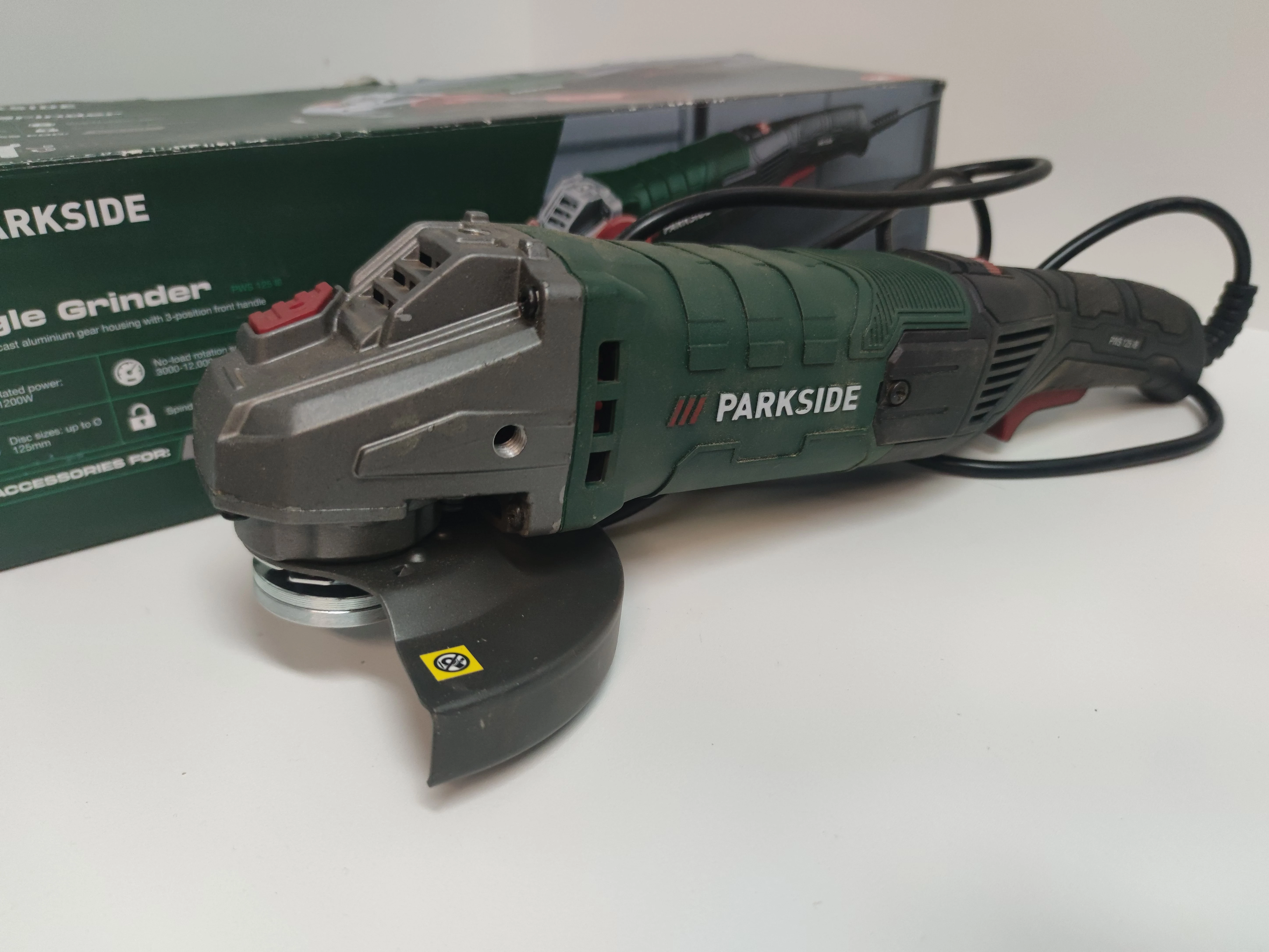 szlifierka-katowa-parkside-pws-125-i8-rodzaj-zasilania-128529-2