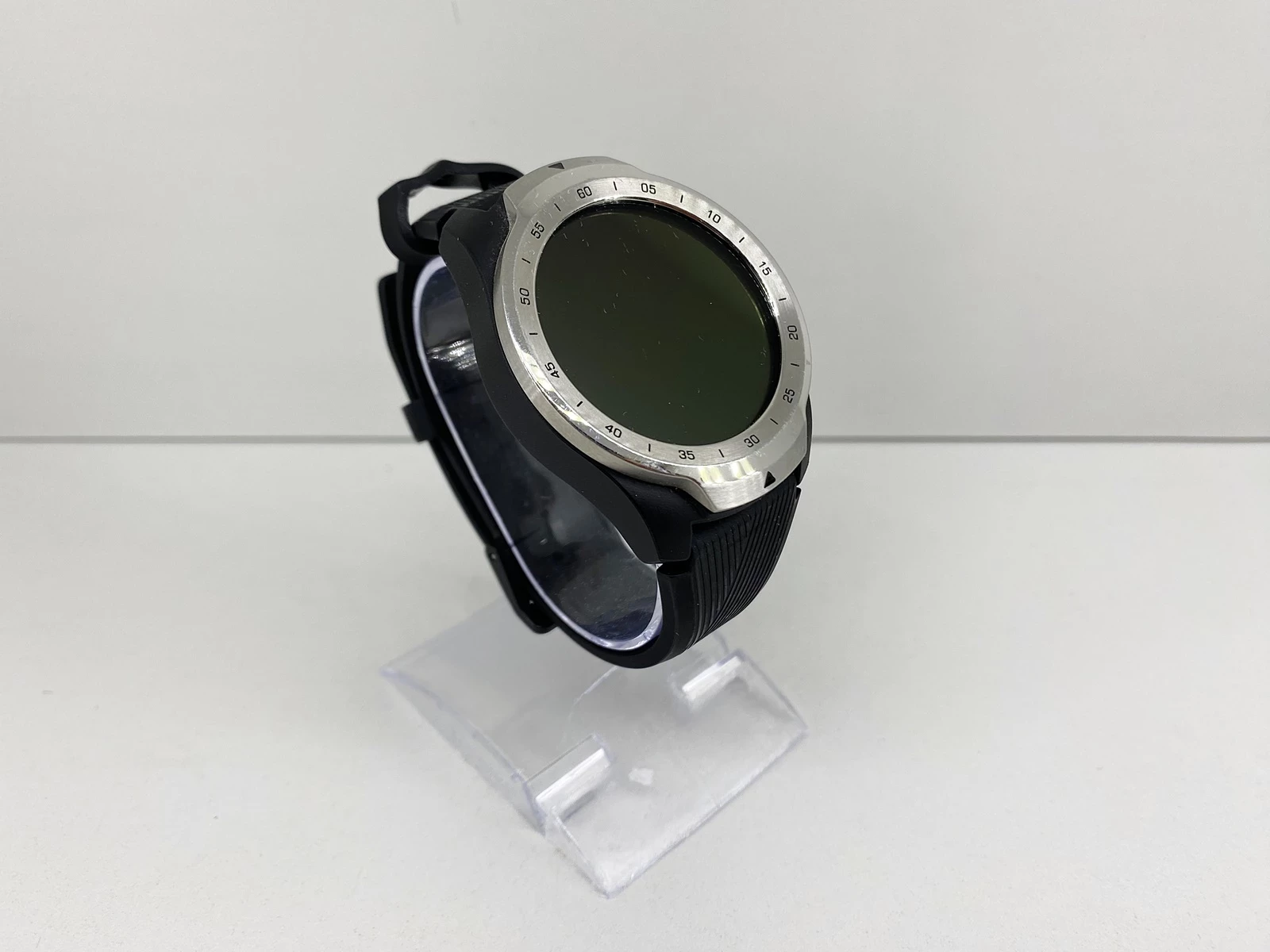 smartwatch-ticwatch-pro-2020-srebrny-chinska-3b-wroclaw