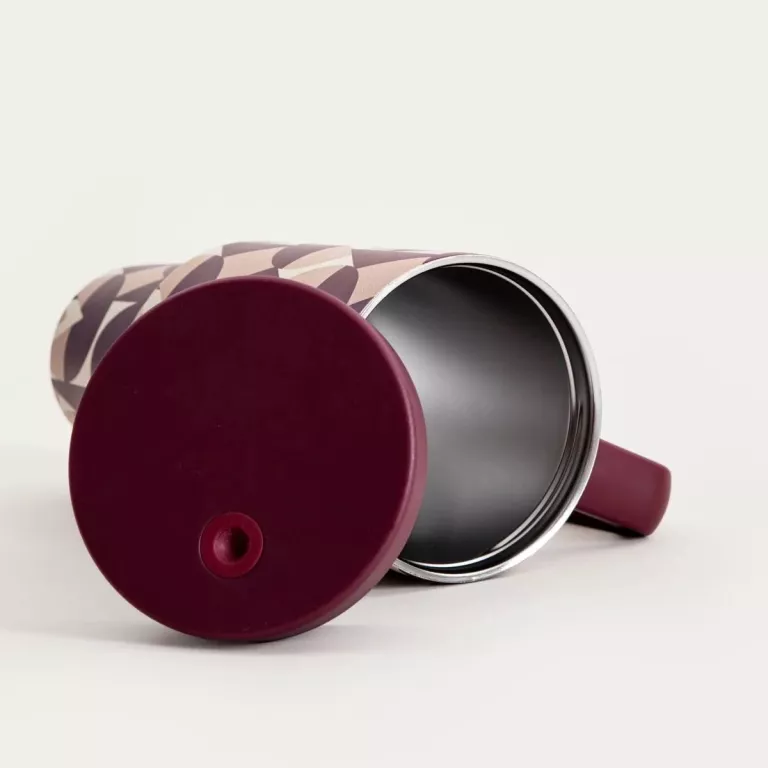 kubek-termiczny-ze-slomka-cherry-chic-we-wzor-1180-ml-homla-ean-gtin-5906496765315