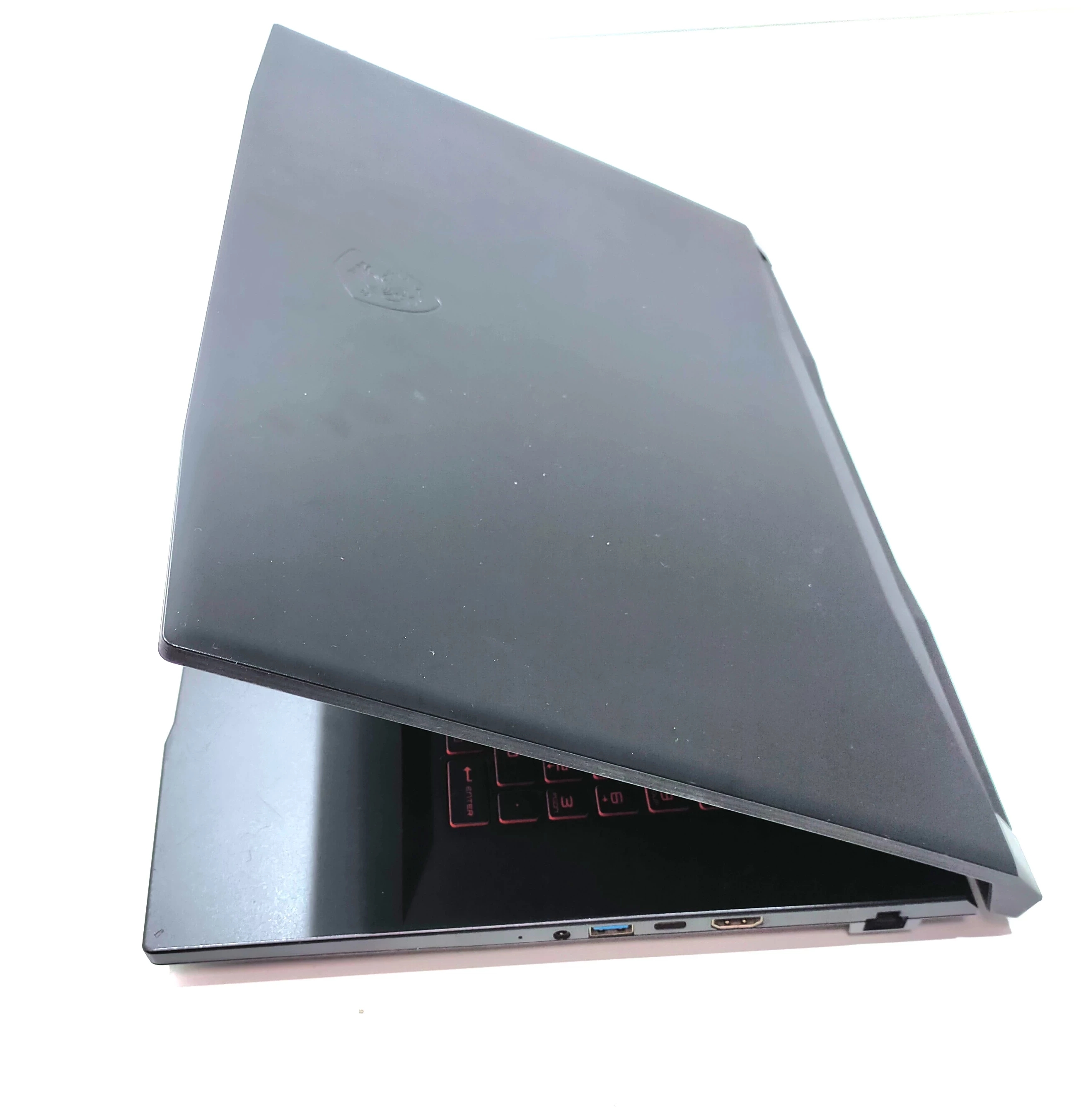 laptop-msi-katana-gf76-11uc-komplet-rodzaj-karty-graficznej-1234-2