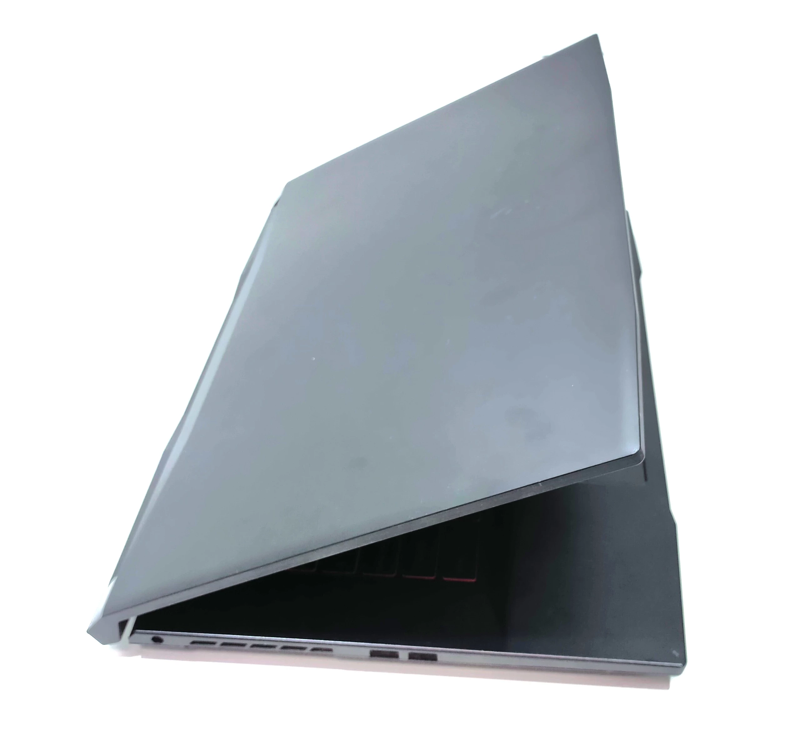 laptop-msi-katana-gf76-11uc-komplet-pojemnosc-dysku-512