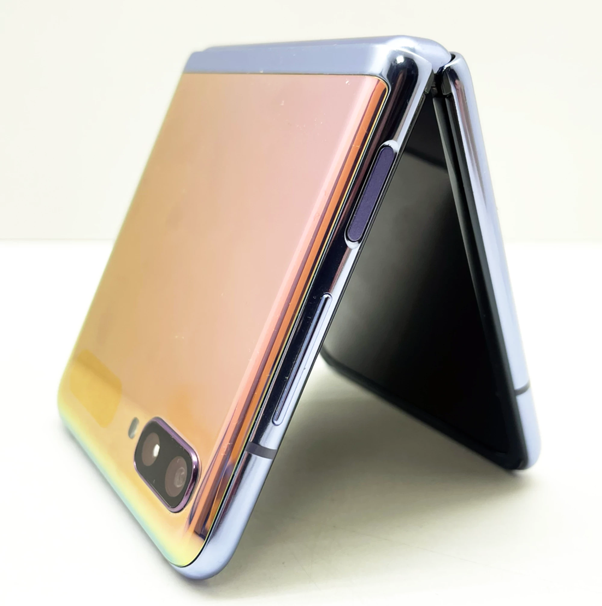 telefon-samsung-galaxy-z-flip-8256gb-fioletowy-ean-gtin-8806090636998