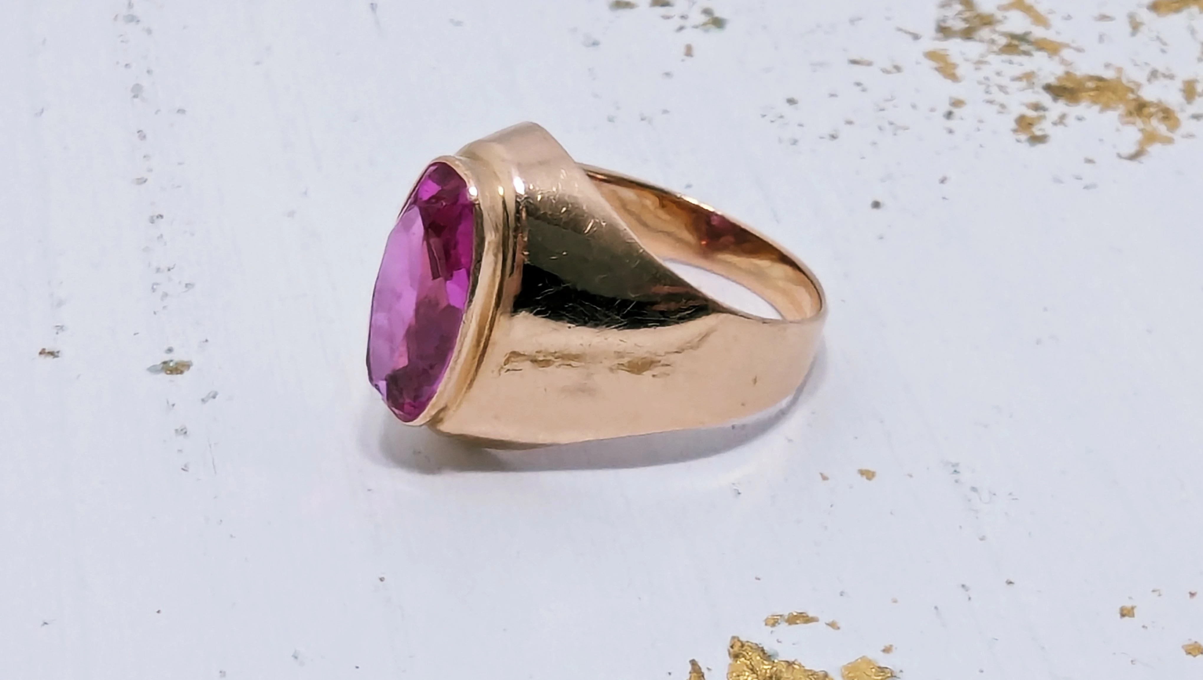 pierscionek-z-rozowym-kamieniem-658g-585-r19-material-15835-2